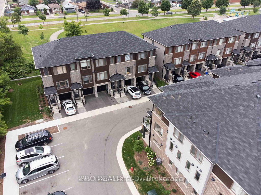 Photo 36 of Unit 33, 575 Woodward Avenue, Hamilton, Parkview — HOMEH