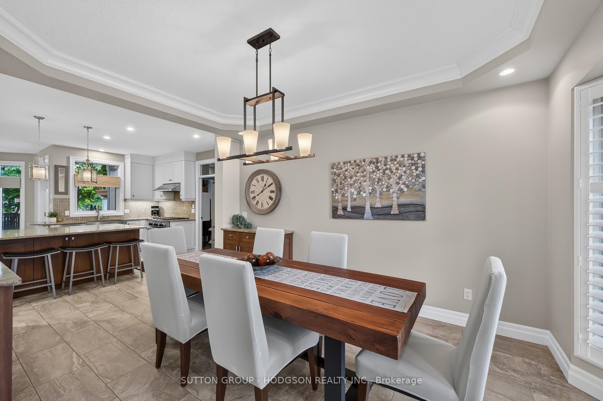 Photo 41 of 656 Robertson Place, London, South L — HOMEH
