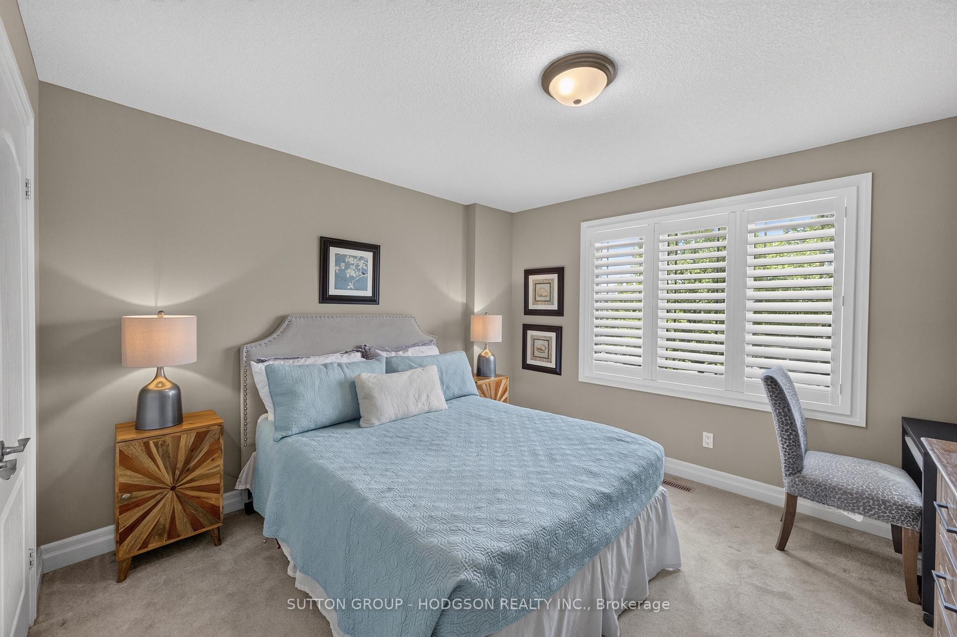 Photo 57 of 656 Robertson Place, London, South L — HOMEH