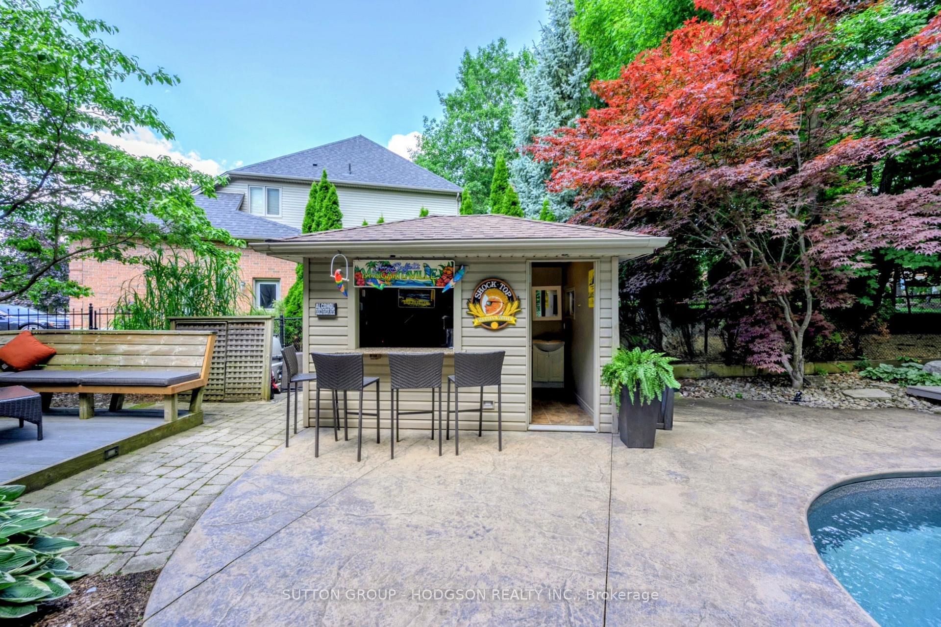 Photo 76 of 656 Robertson Place, London, South L — HOMEH