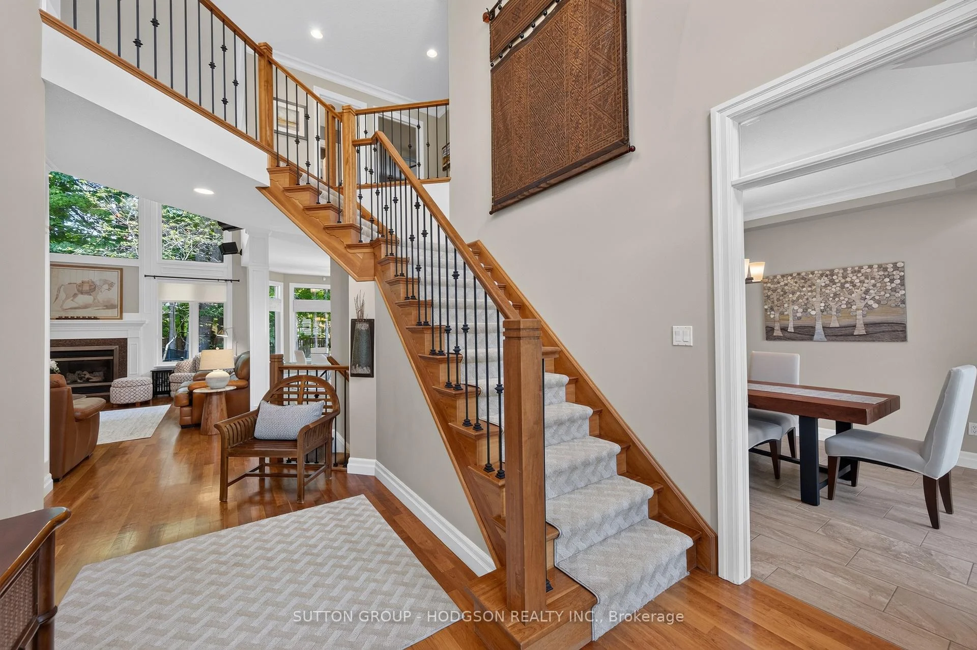 Photo 28 of 656 Robertson Place, London, South L — HOMEH