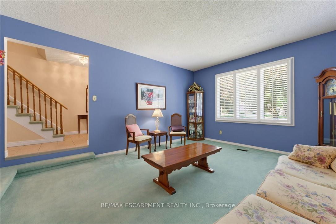 Photo 7 of 59 Forestview Drive, Hamilton, Cootes Paradise — HOMEH