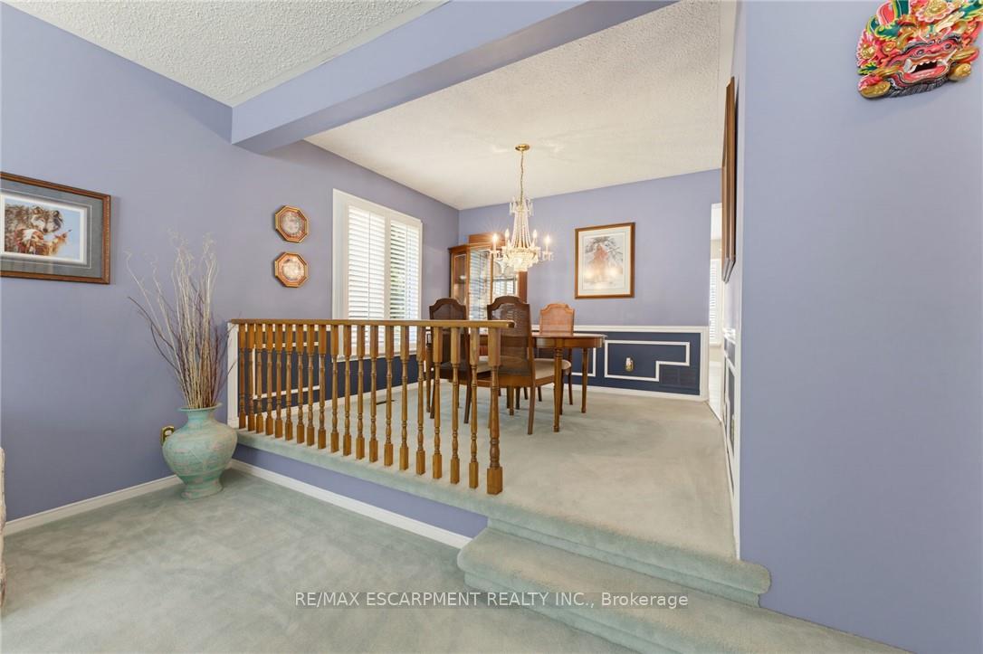 Photo 9 of 59 Forestview Drive, Hamilton, Cootes Paradise — HOMEH