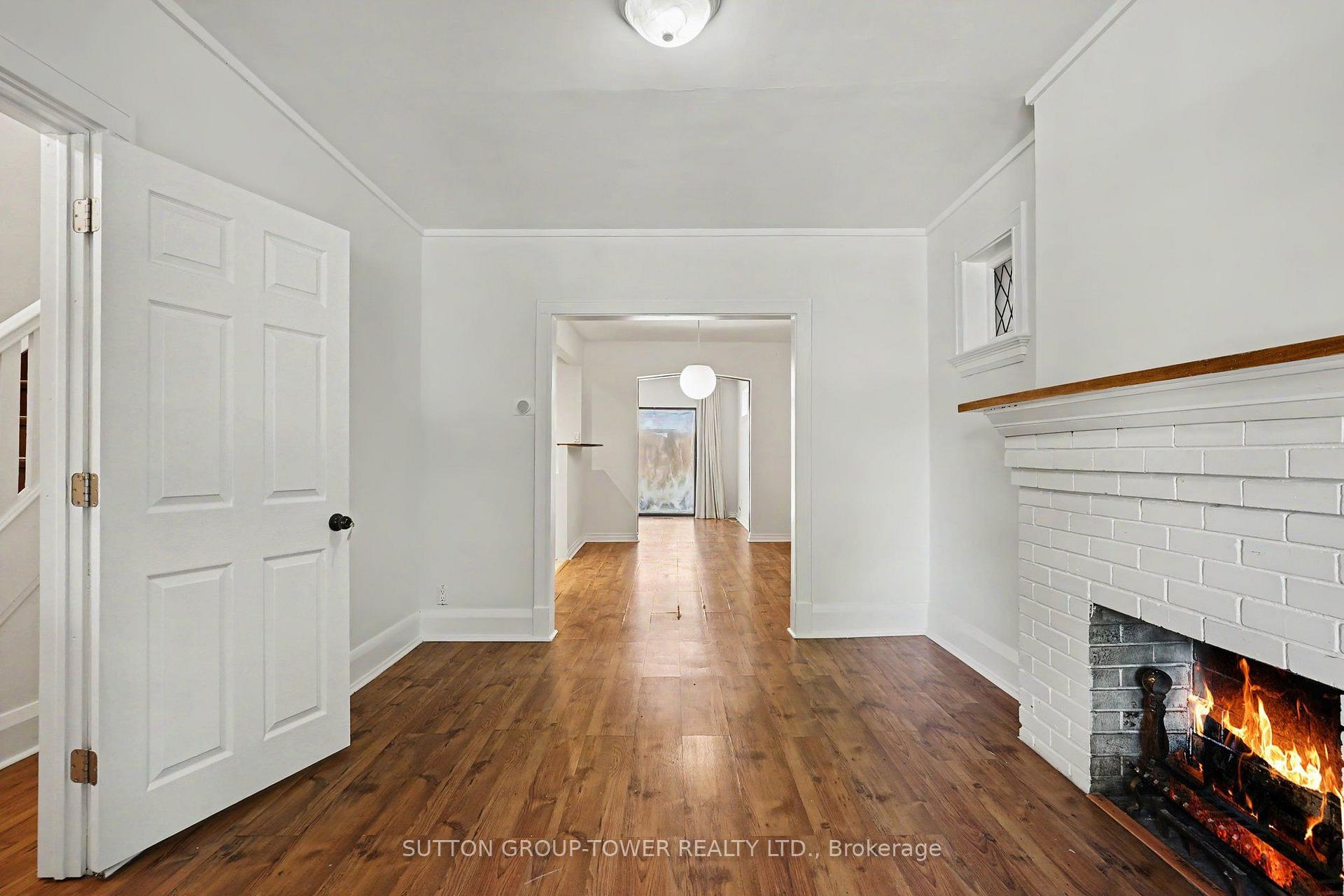 Photo 7 of 118 Castlefield Avenue, Toronto, Yonge-Eglinton — HOMEH