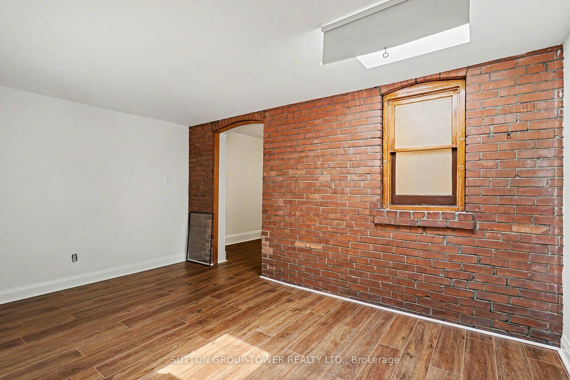 Photo 24 of 118 Castlefield Avenue, Toronto, Yonge-Eglinton — HOMEH
