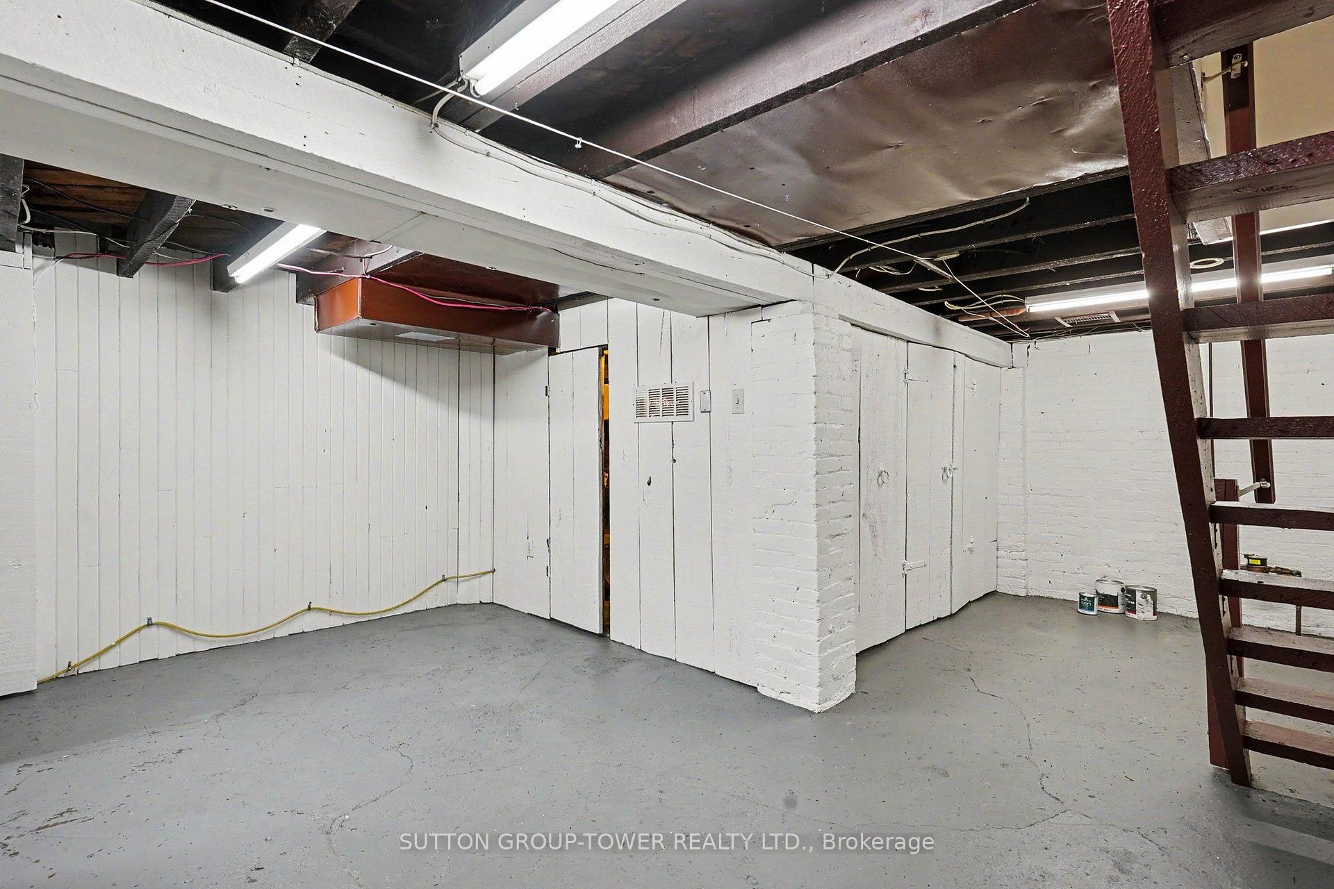 Photo 27 of 118 Castlefield Avenue, Toronto, Yonge-Eglinton — HOMEH