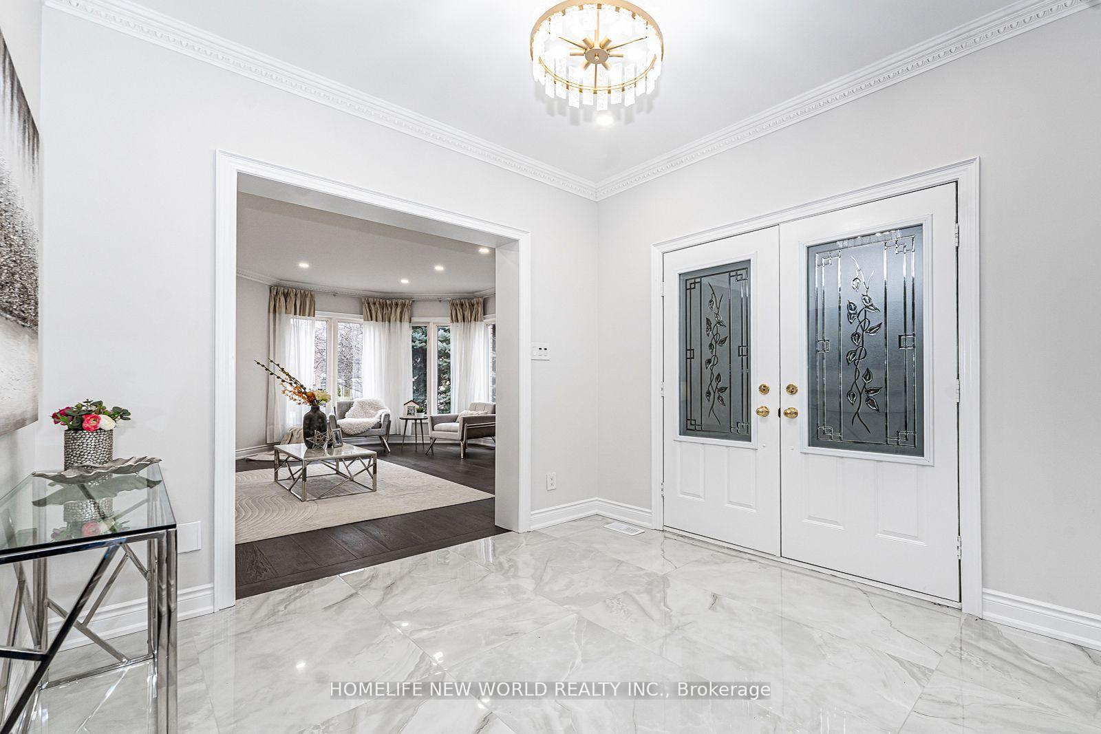 Photo 6 of 11 Fortune Crescent, Richmond Hill, Rouge Woods — HOMEH