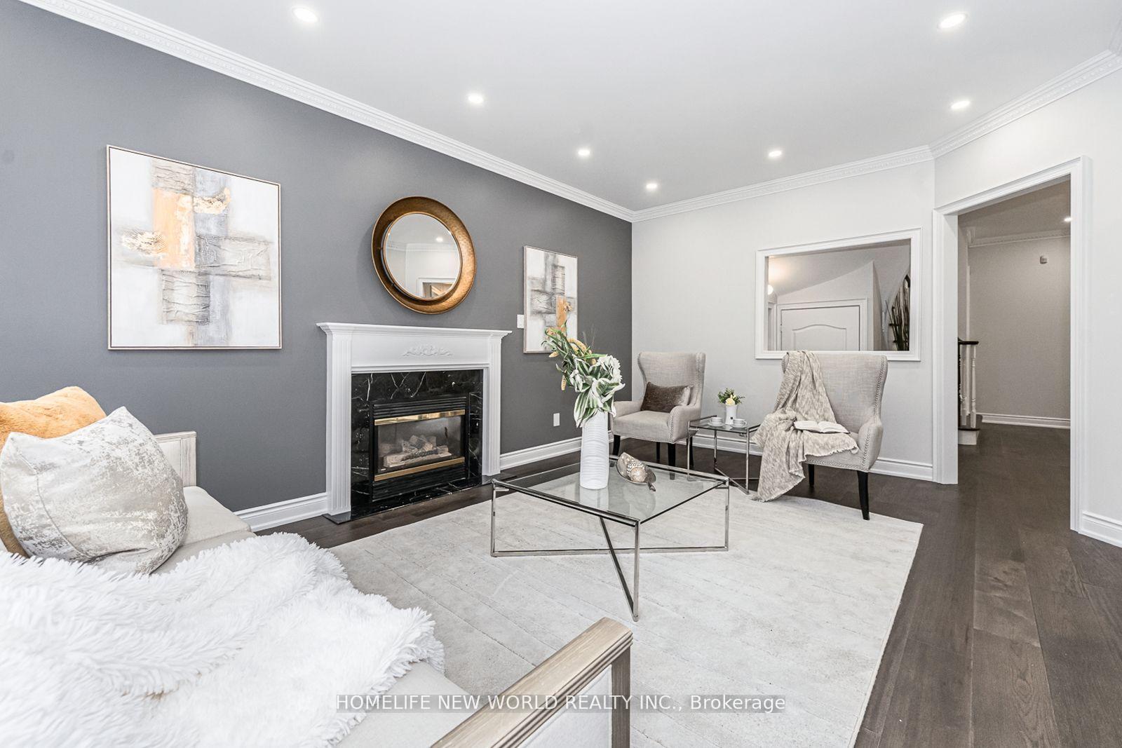 Photo 8 of 11 Fortune Crescent, Richmond Hill, Rouge Woods — HOMEH