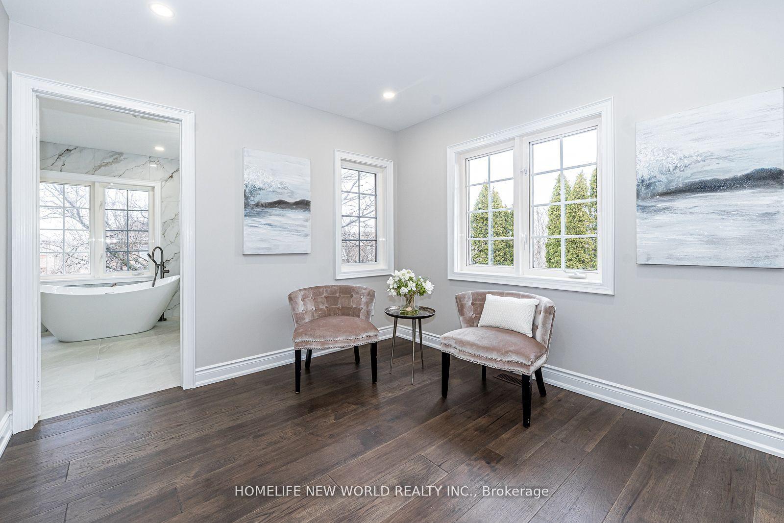 Photo 23 of 11 Fortune Crescent, Richmond Hill, Rouge Woods — HOMEH