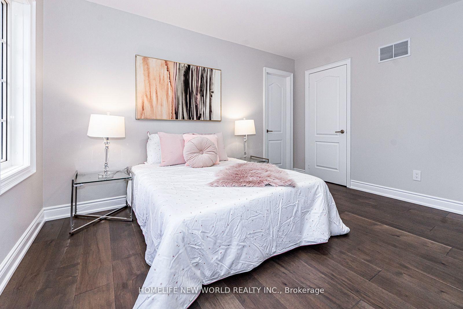 Photo 25 of 11 Fortune Crescent, Richmond Hill, Rouge Woods — HOMEH