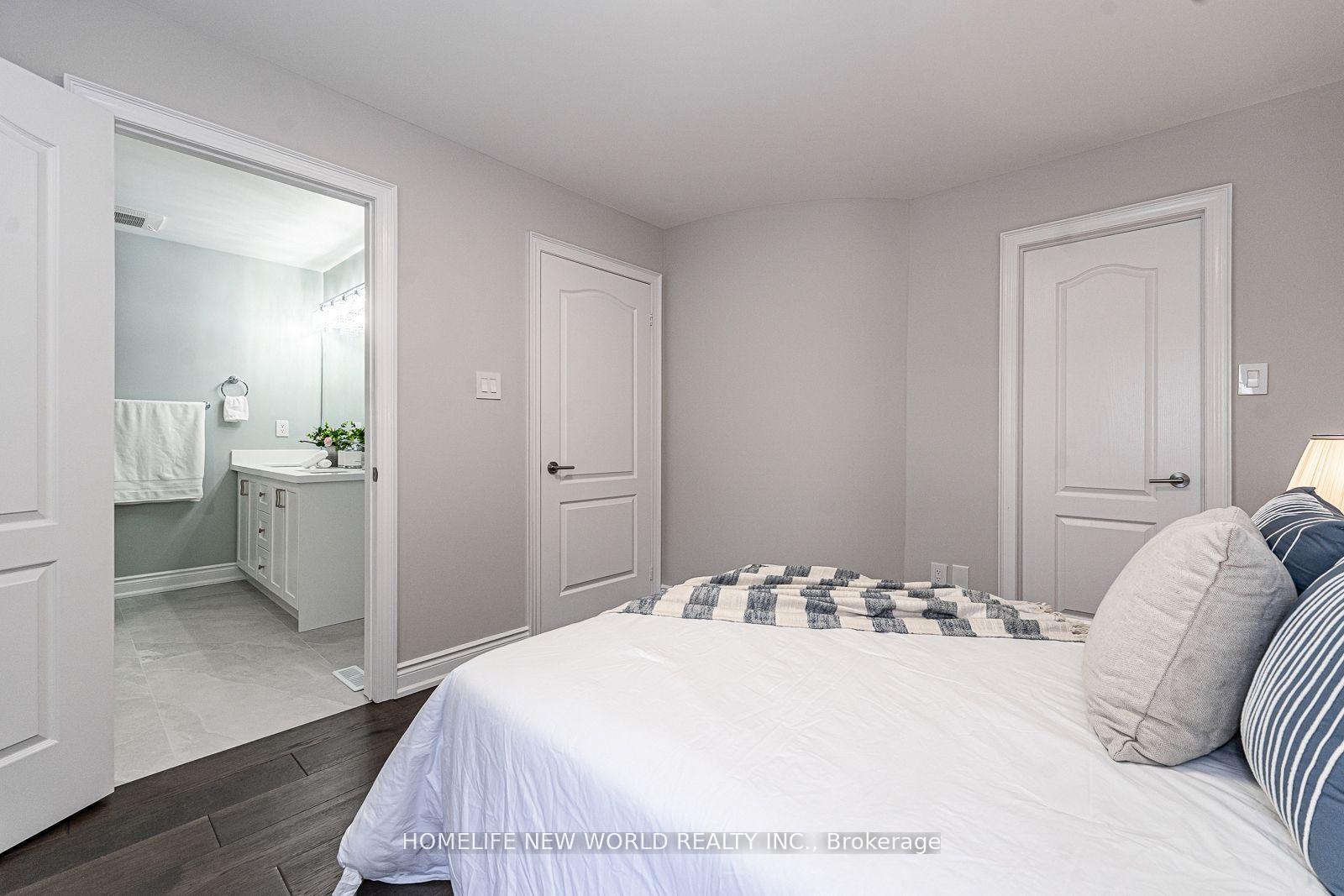Photo 30 of 11 Fortune Crescent, Richmond Hill, Rouge Woods — HOMEH