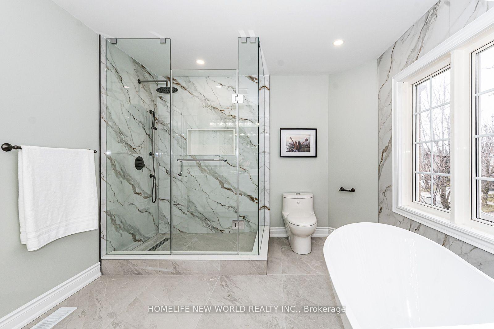 Photo 32 of 11 Fortune Crescent, Richmond Hill, Rouge Woods — HOMEH