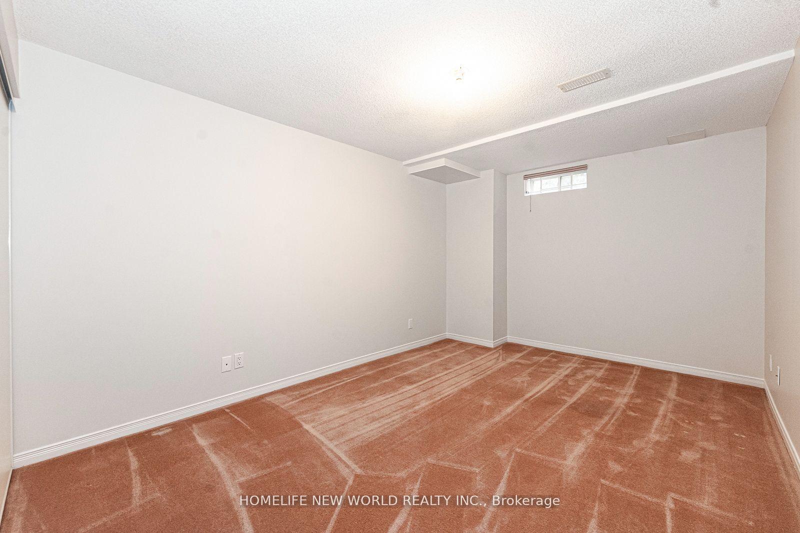 Photo 38 of 11 Fortune Crescent, Richmond Hill, Rouge Woods — HOMEH