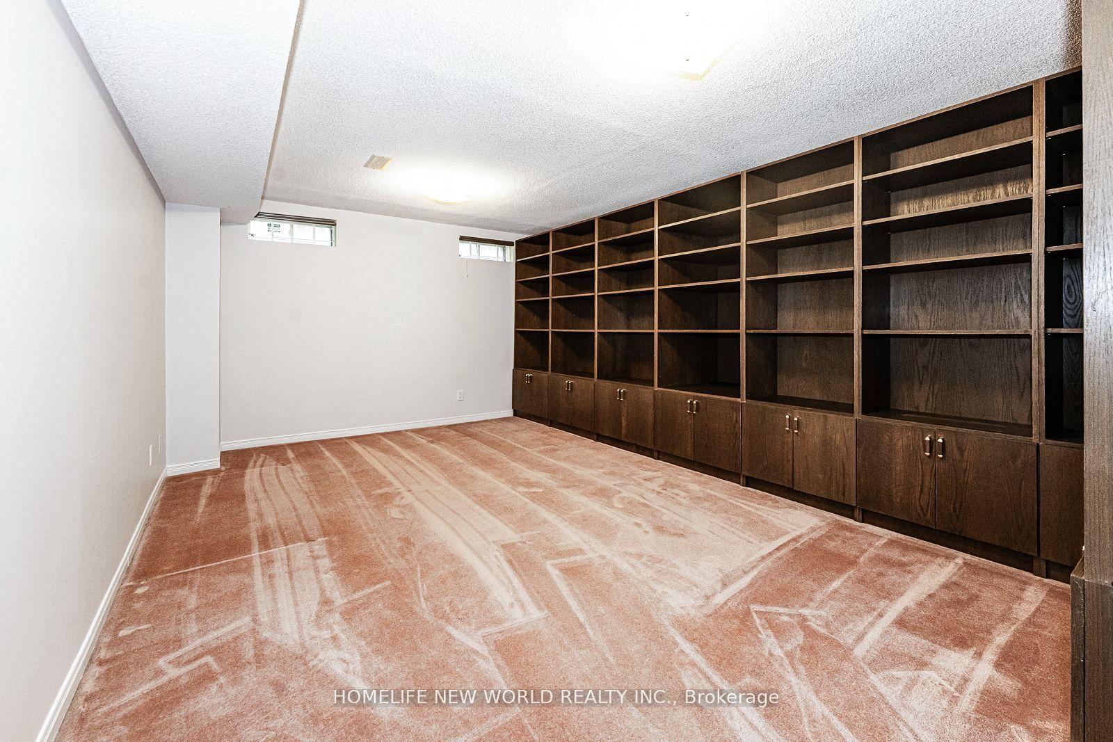 Photo 41 of 11 Fortune Crescent, Richmond Hill, Rouge Woods — HOMEH