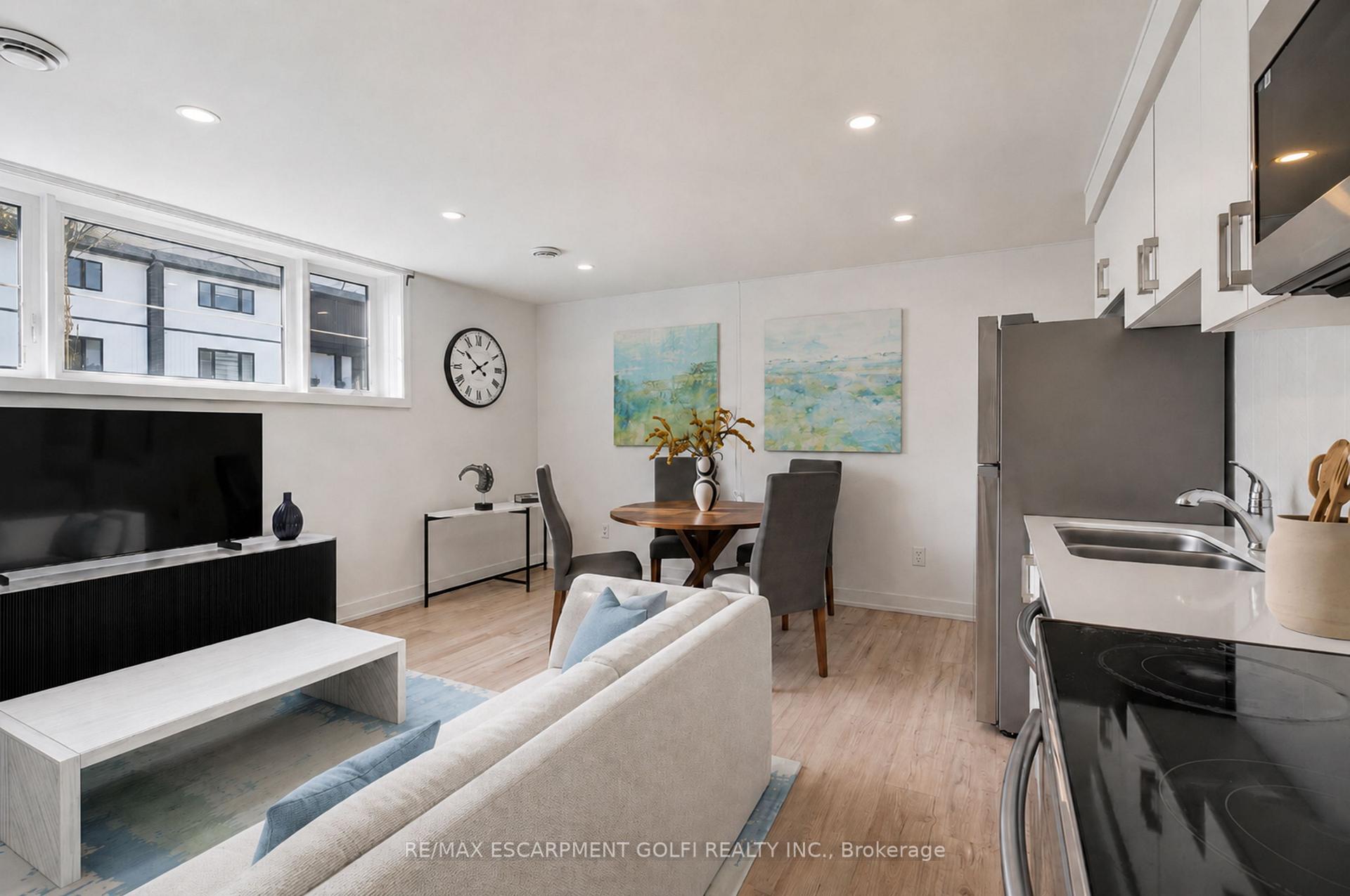 Photo 4 of Unit 212, 4263 Fourth Avenue, Niagara Falls, Downtown — HOMEH