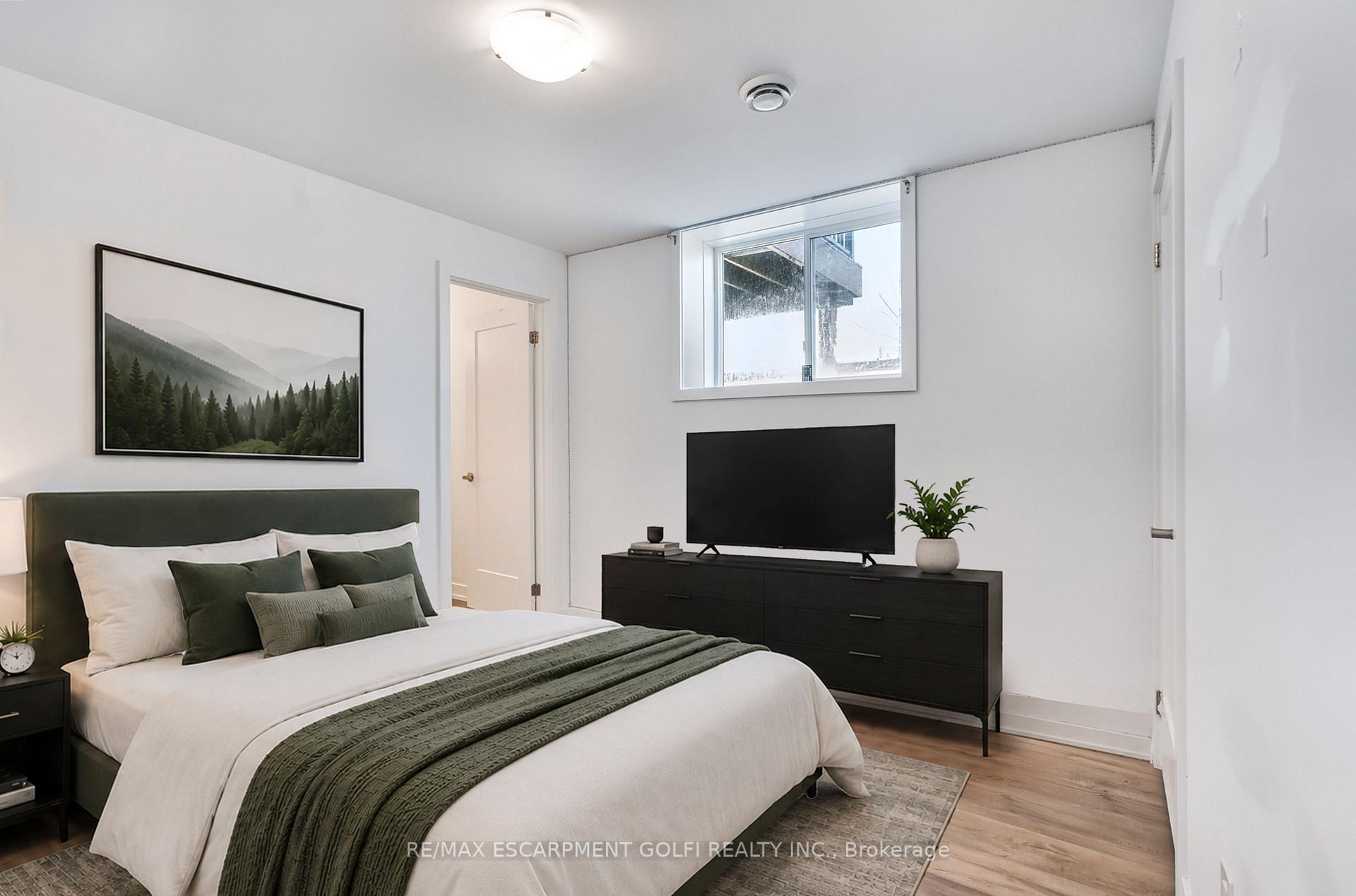 Photo 6 of Unit 212, 4263 Fourth Avenue, Niagara Falls, Downtown — HOMEH