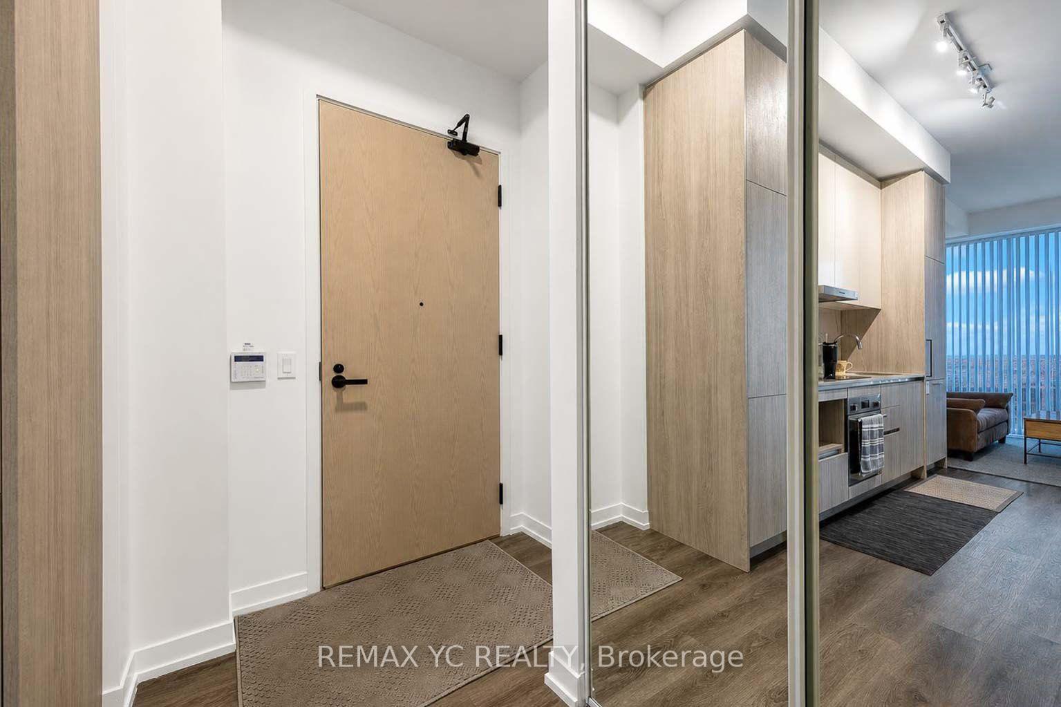 Photo 1 of Unit 4708, 225 Commerce Street, Vaughan, Vaughan Corporate Centre — HOMEH