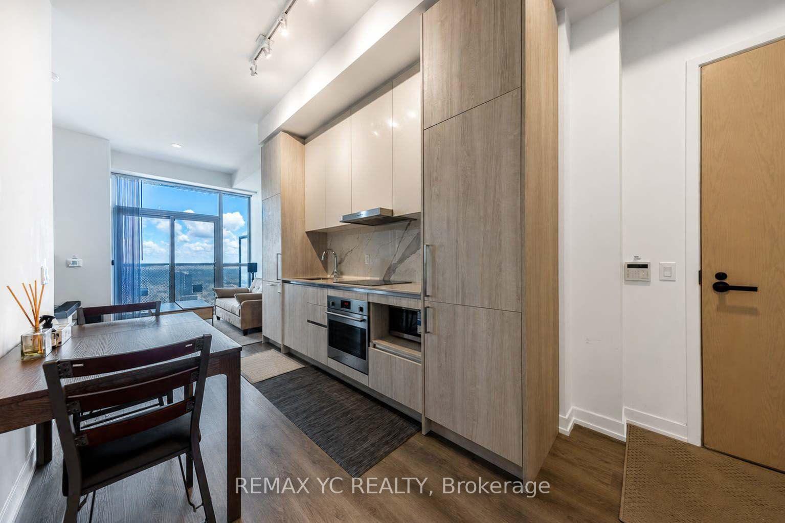 Photo 9 of Unit 4708, 225 Commerce Street, Vaughan, Vaughan Corporate Centre — HOMEH