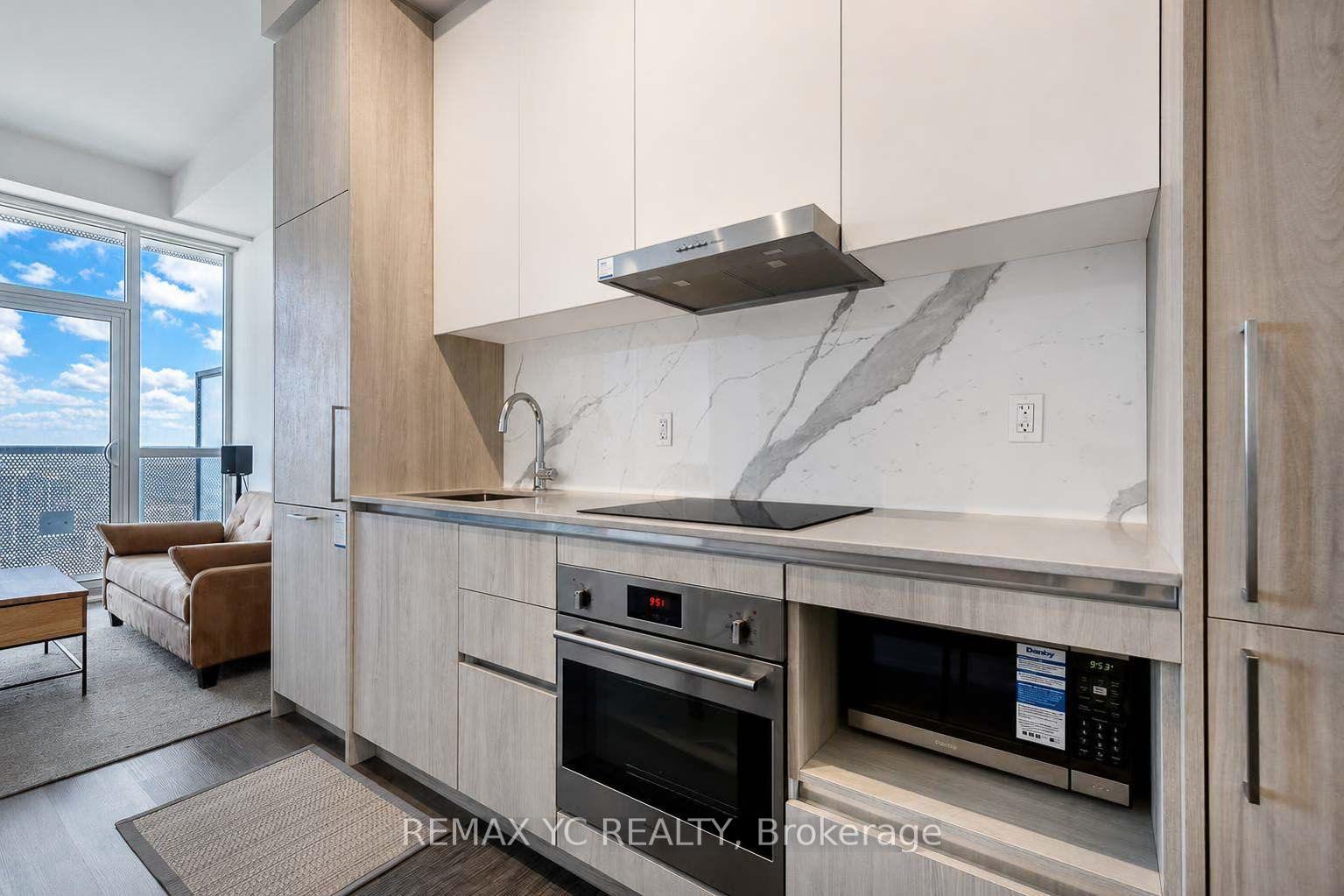 Photo 11 of Unit 4708, 225 Commerce Street, Vaughan, Vaughan Corporate Centre — HOMEH