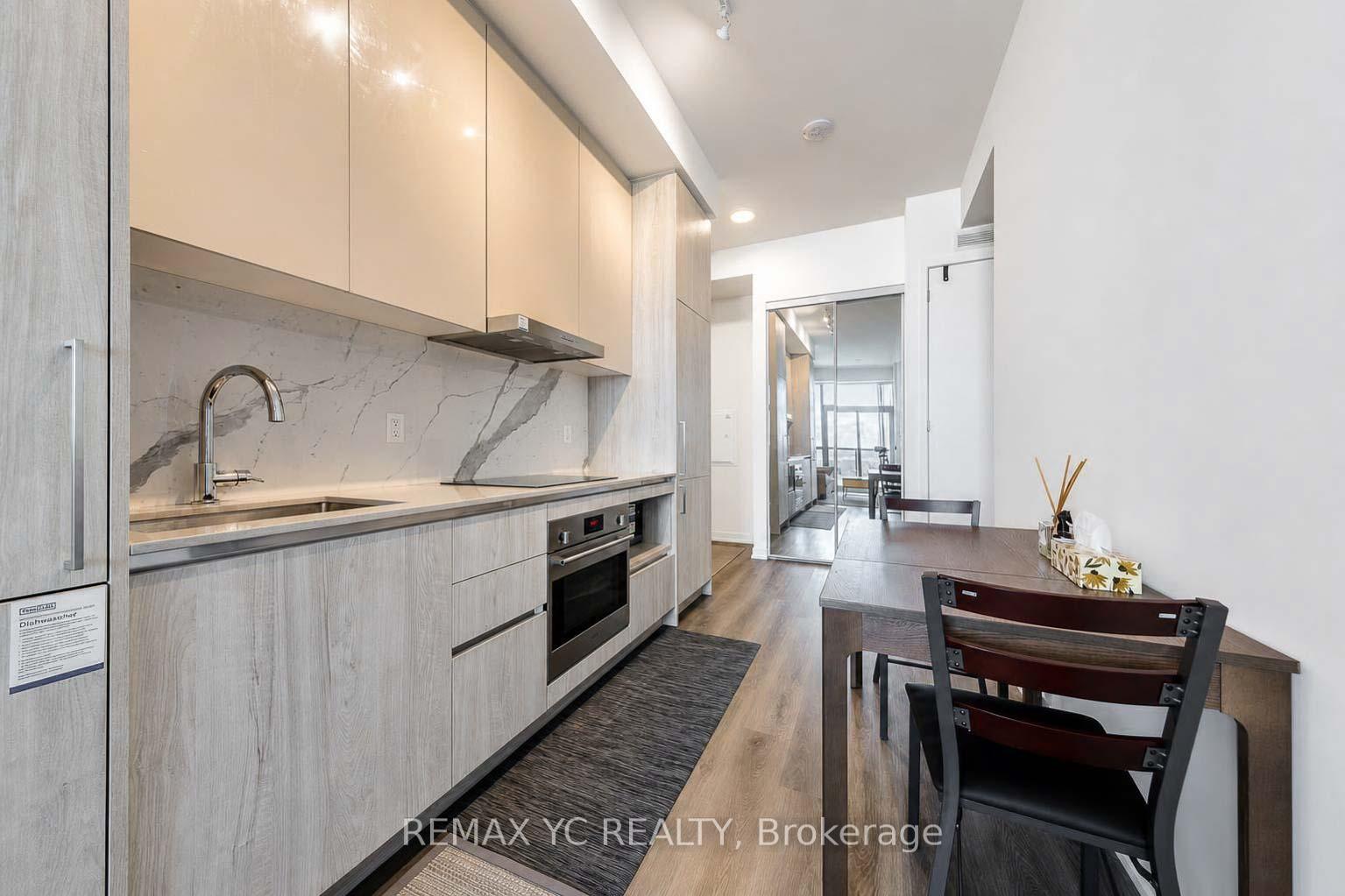Photo 12 of Unit 4708, 225 Commerce Street, Vaughan, Vaughan Corporate Centre — HOMEH