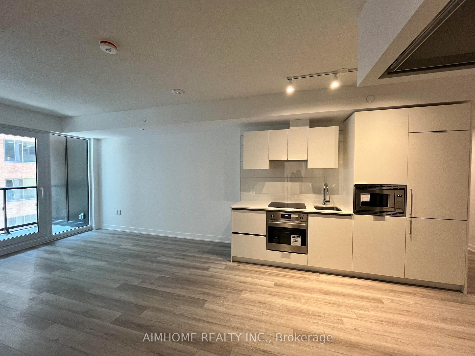 Photo 3 of Unit B410, 121 St Patrick Street, Toronto, Kensington-Chinatown — HOMEH