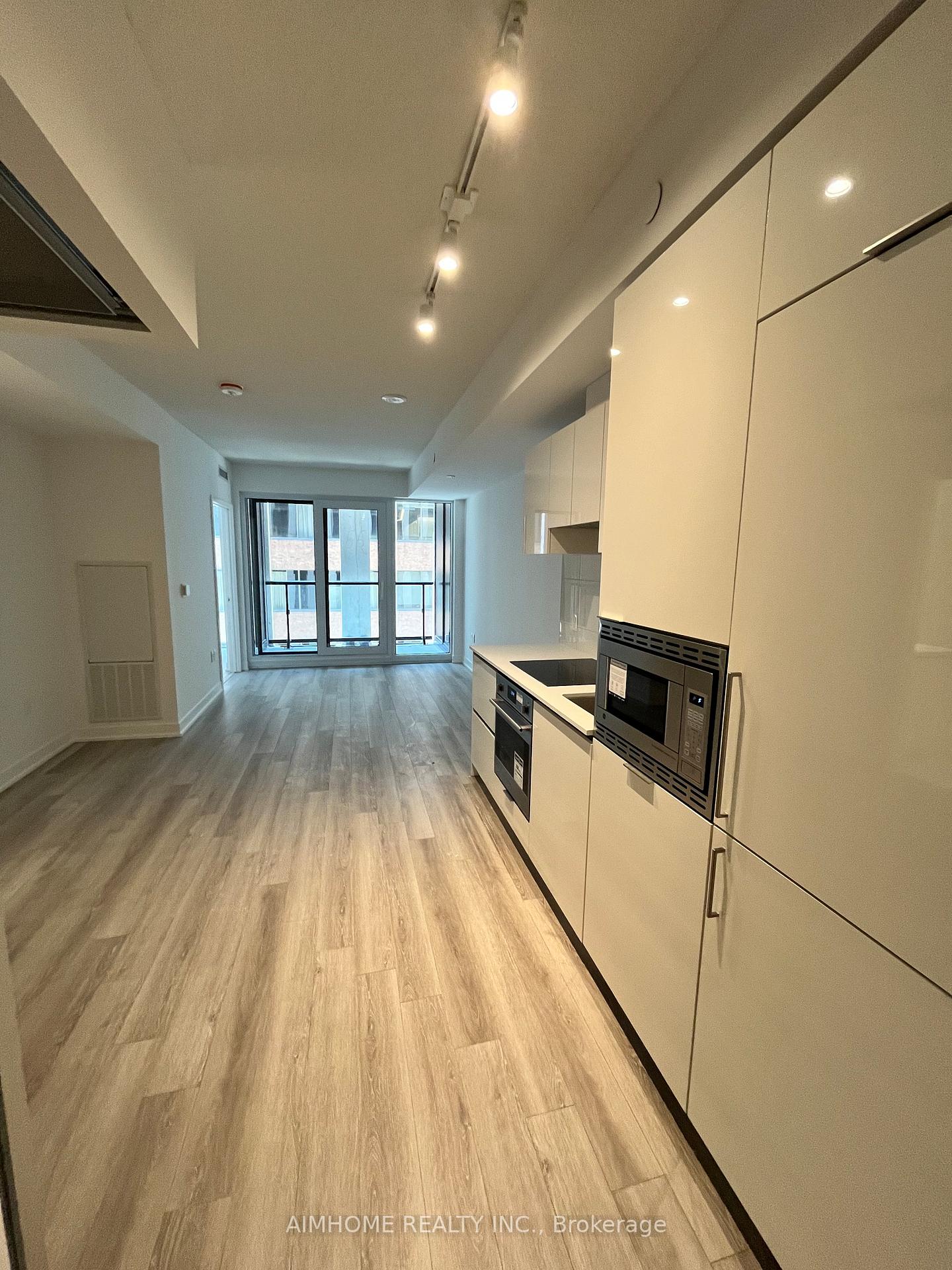 Photo 7 of Unit B410, 121 St Patrick Street, Toronto, Kensington-Chinatown — HOMEH