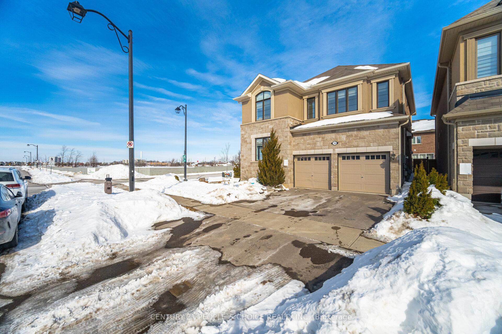 Photo 47 of Unit Upper, 744 Kennedy Circle W, Milton, Cobban — HOMEH