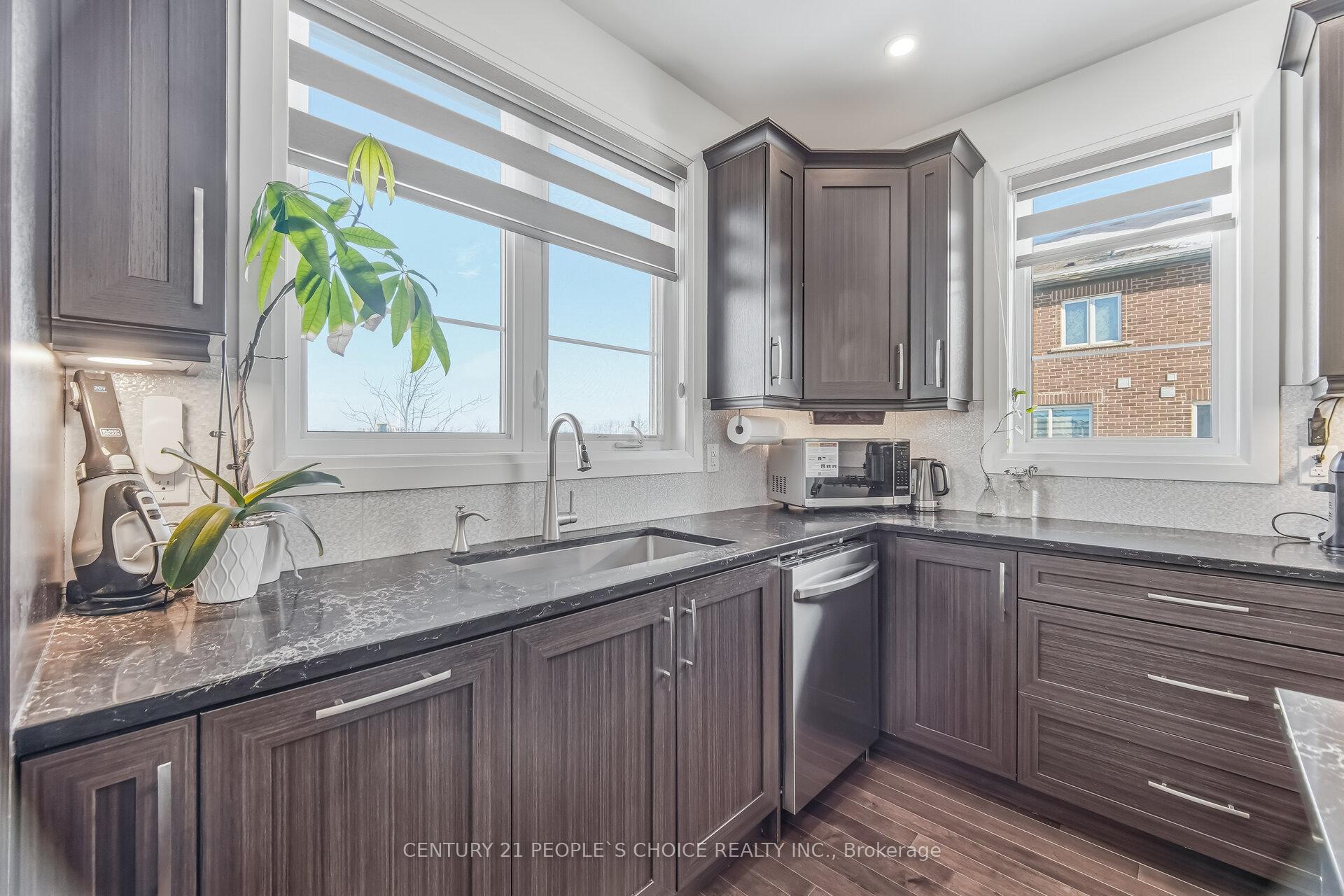 Photo 13 of Unit Upper, 744 Kennedy Circle W, Milton, Cobban — HOMEH