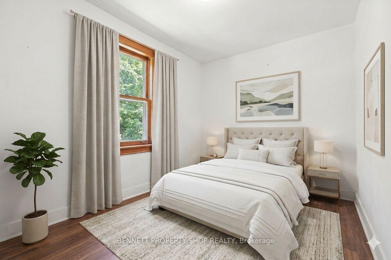 Photo 12 of 1361 Summerville Avenue, Ottawa, Carlington — HOMEH