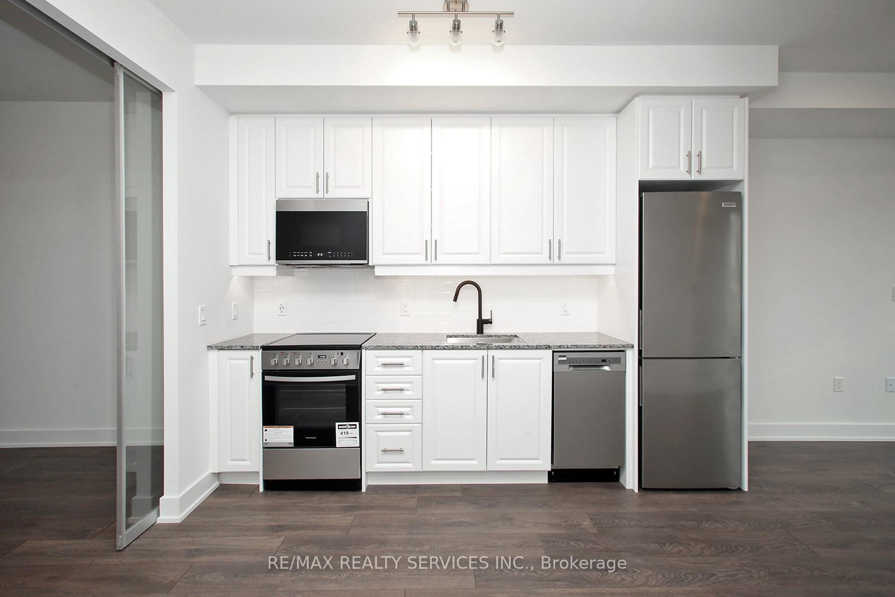 Photo 3 of Unit 312, 2343 Khalsa Gate, Oakville, Westmount — HOMEH