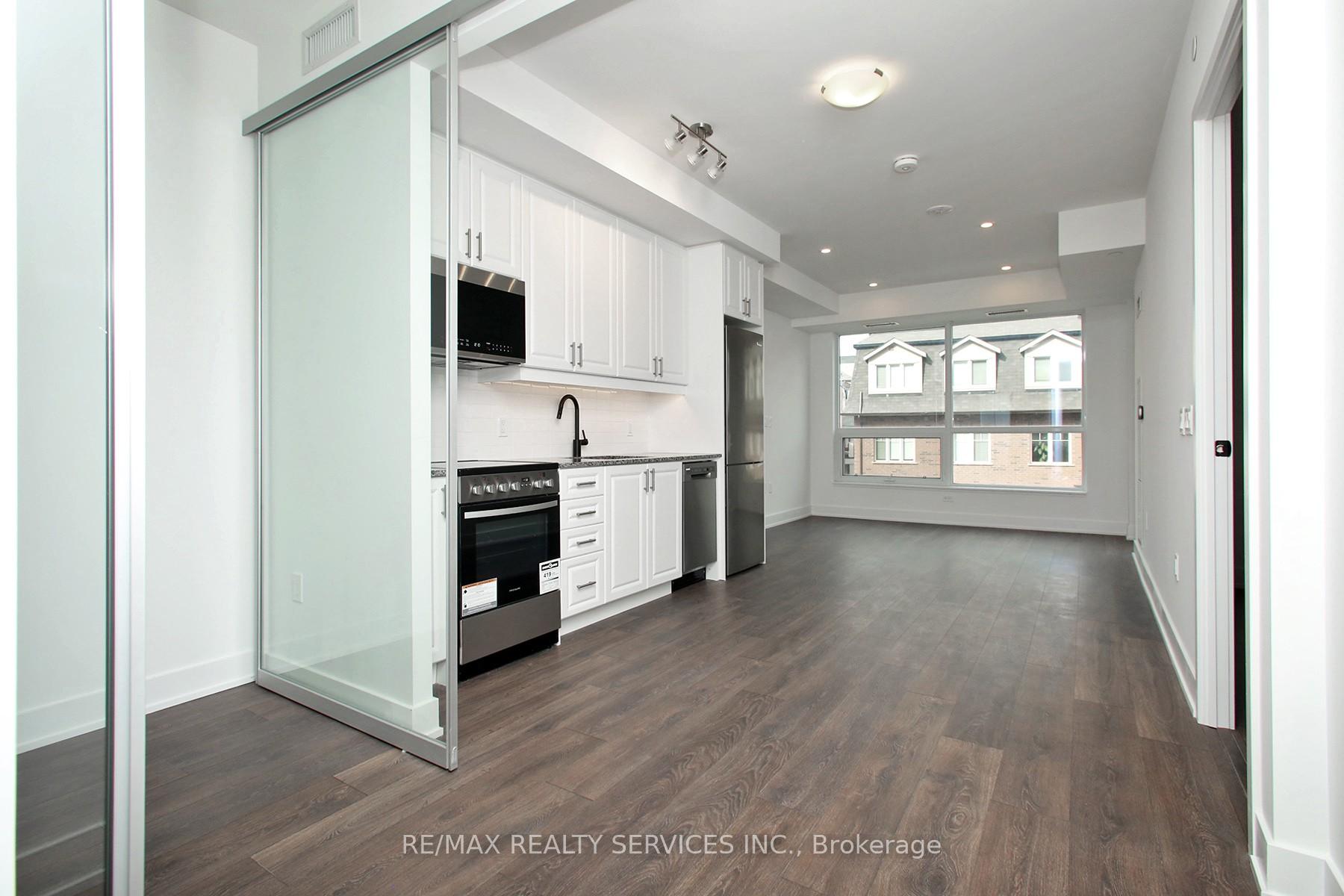 Photo 5 of Unit 312, 2343 Khalsa Gate, Oakville, Westmount — HOMEH
