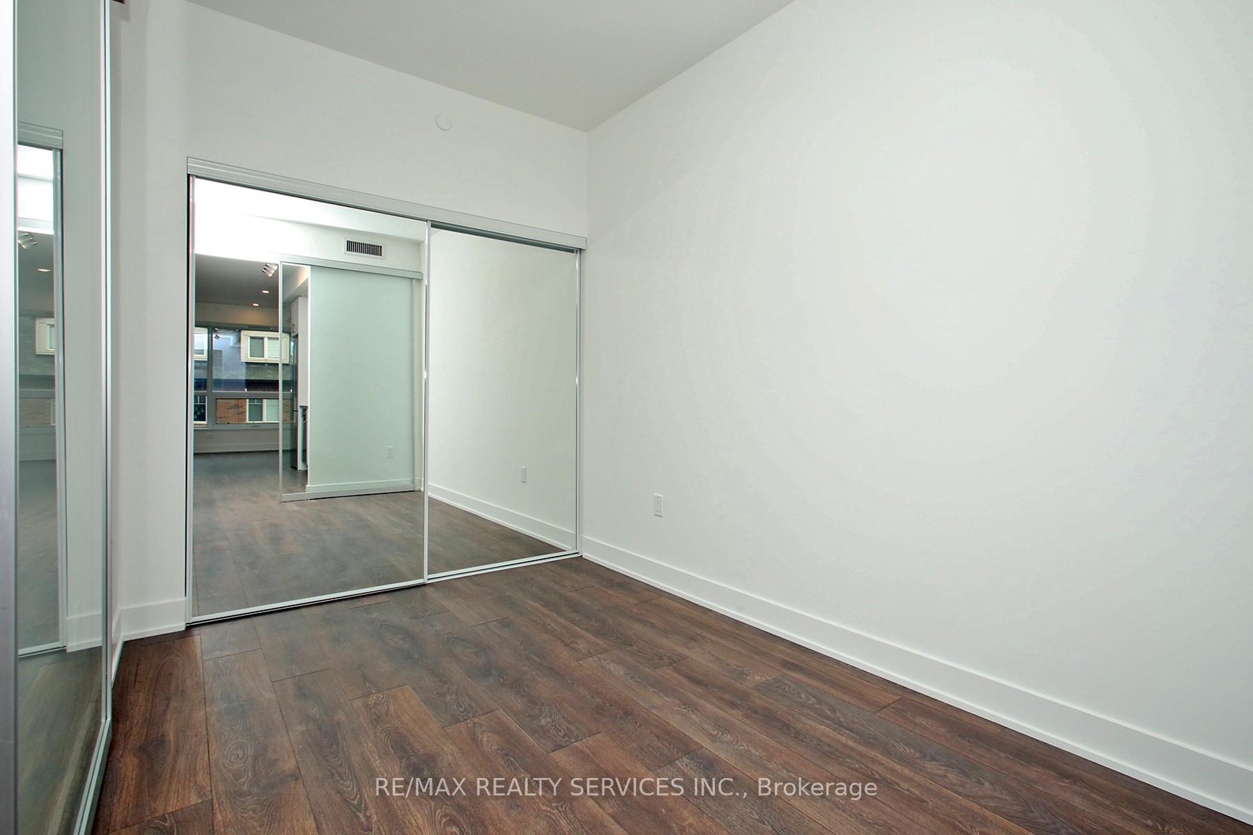Photo 13 of Unit 312, 2343 Khalsa Gate, Oakville, Westmount — HOMEH