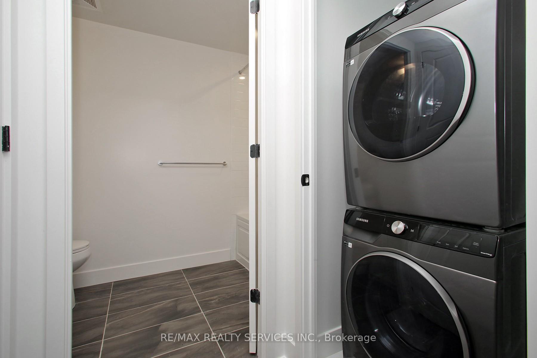 Photo 14 of Unit 312, 2343 Khalsa Gate, Oakville, Westmount — HOMEH
