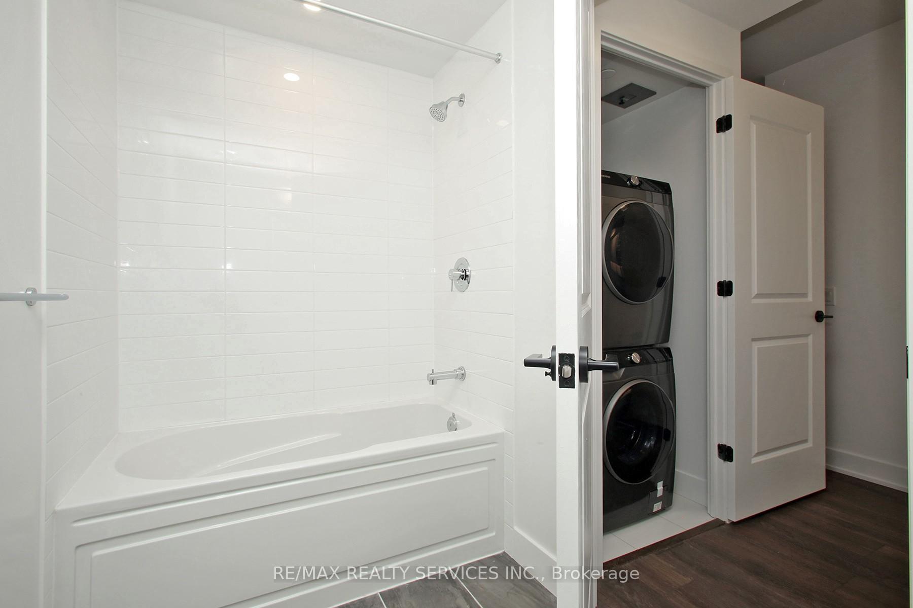Photo 15 of Unit 312, 2343 Khalsa Gate, Oakville, Westmount — HOMEH
