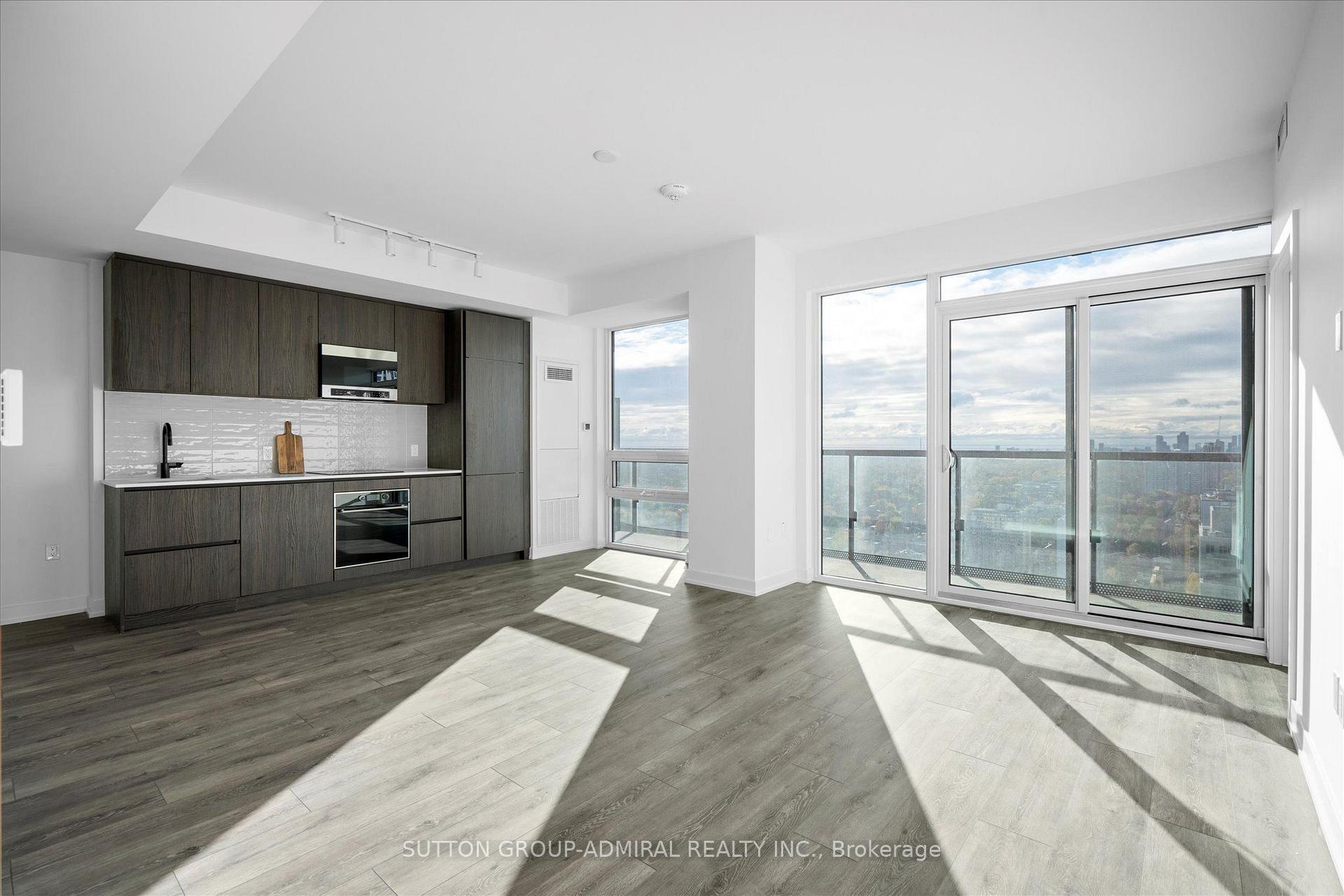 Photo of Unit 2902, 127 Broadway Avenue