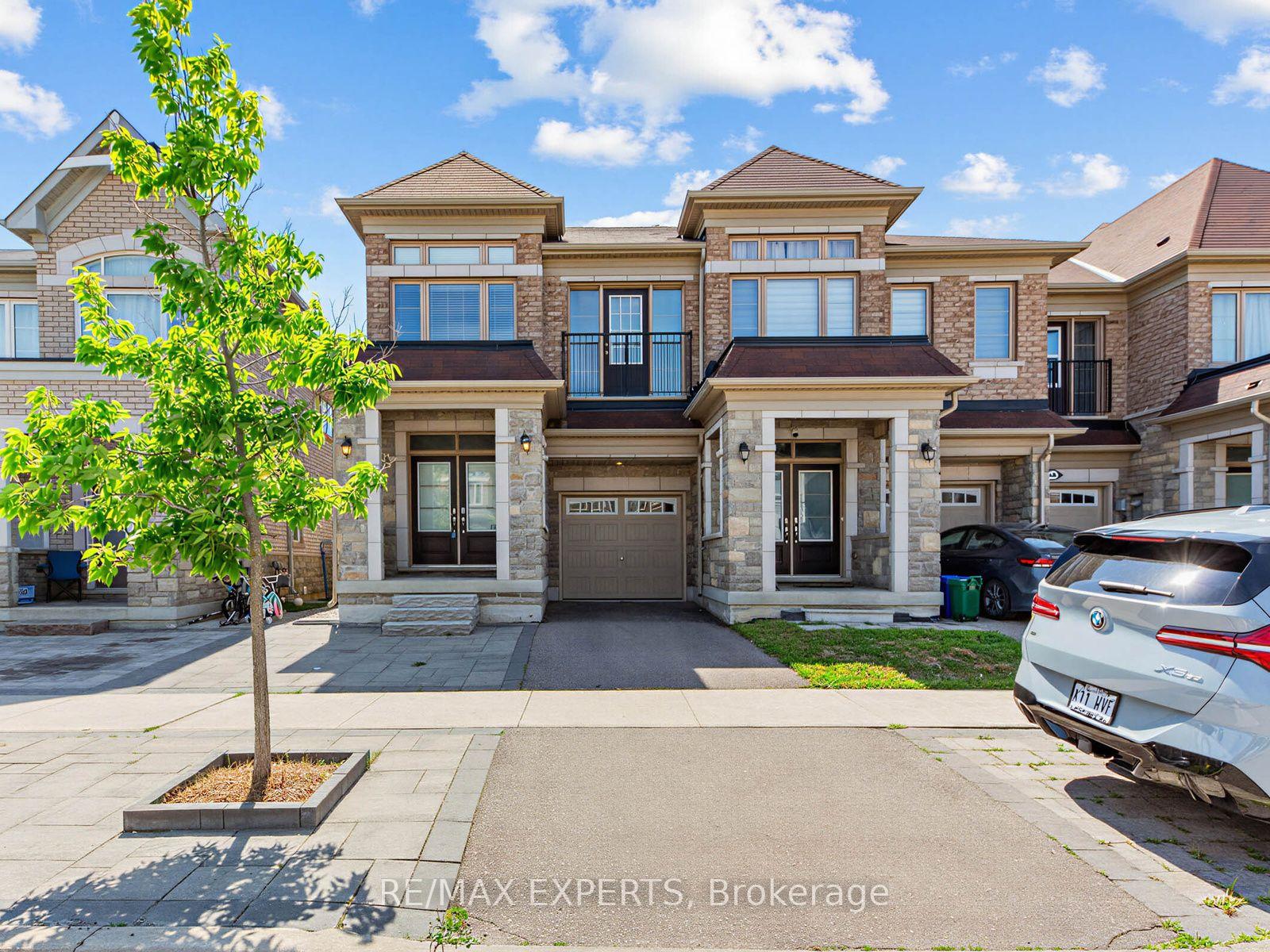 Photo 2 of 52 Vedette Way, Vaughan, Vellore Village — HOMEH