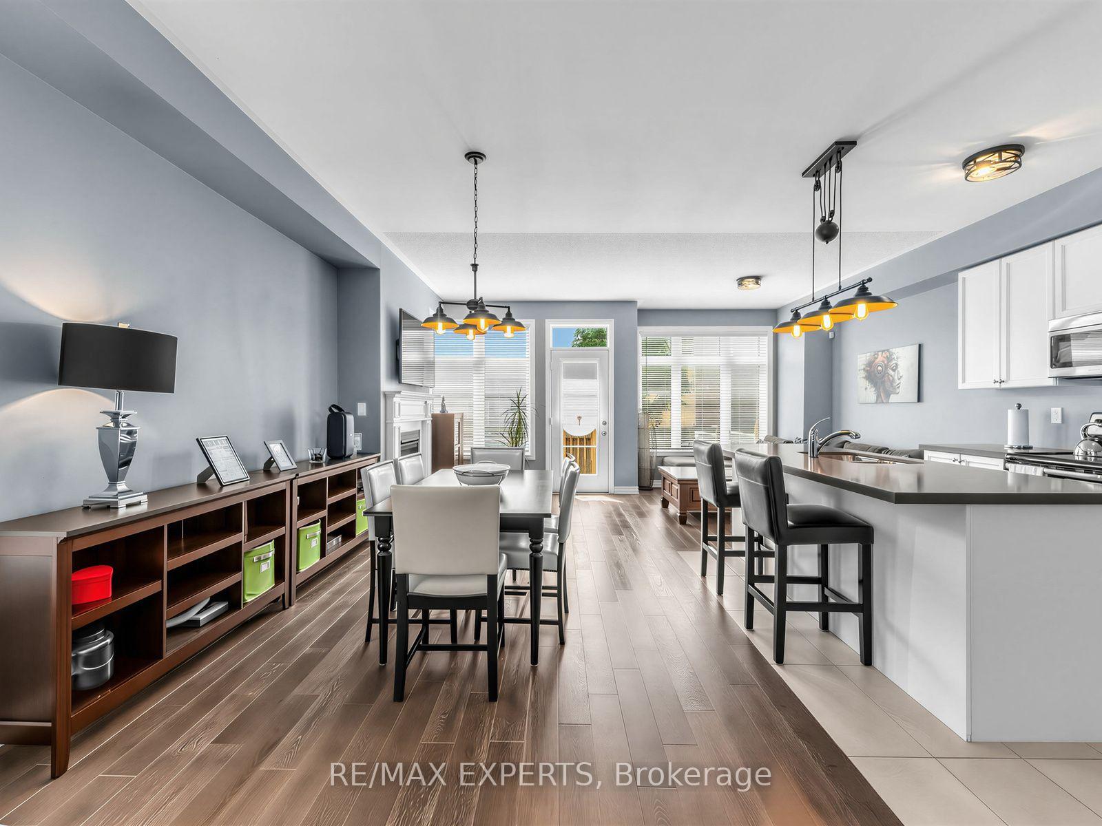 Photo 5 of 52 Vedette Way, Vaughan, Vellore Village — HOMEH