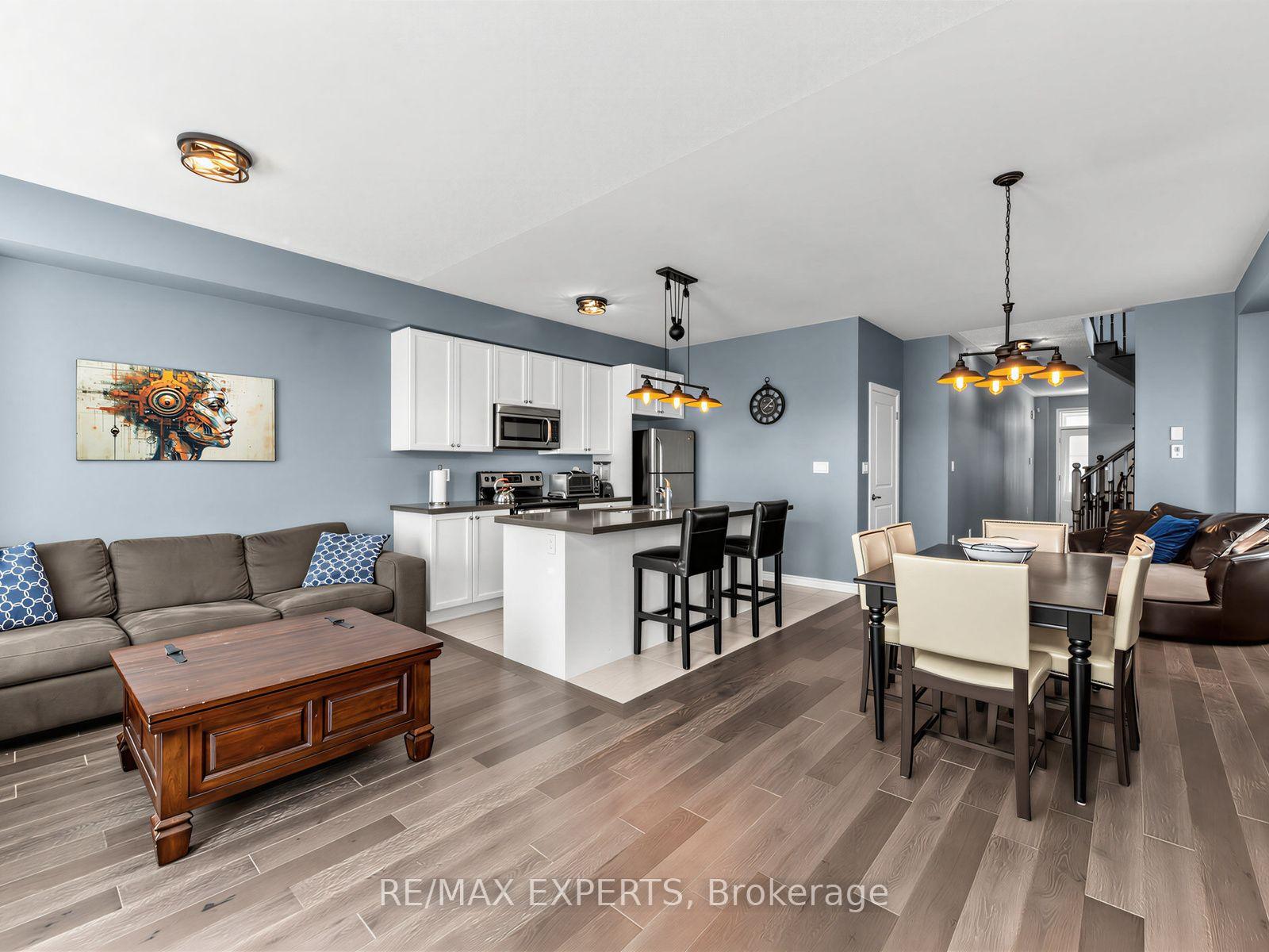 Photo 7 of 52 Vedette Way, Vaughan, Vellore Village — HOMEH