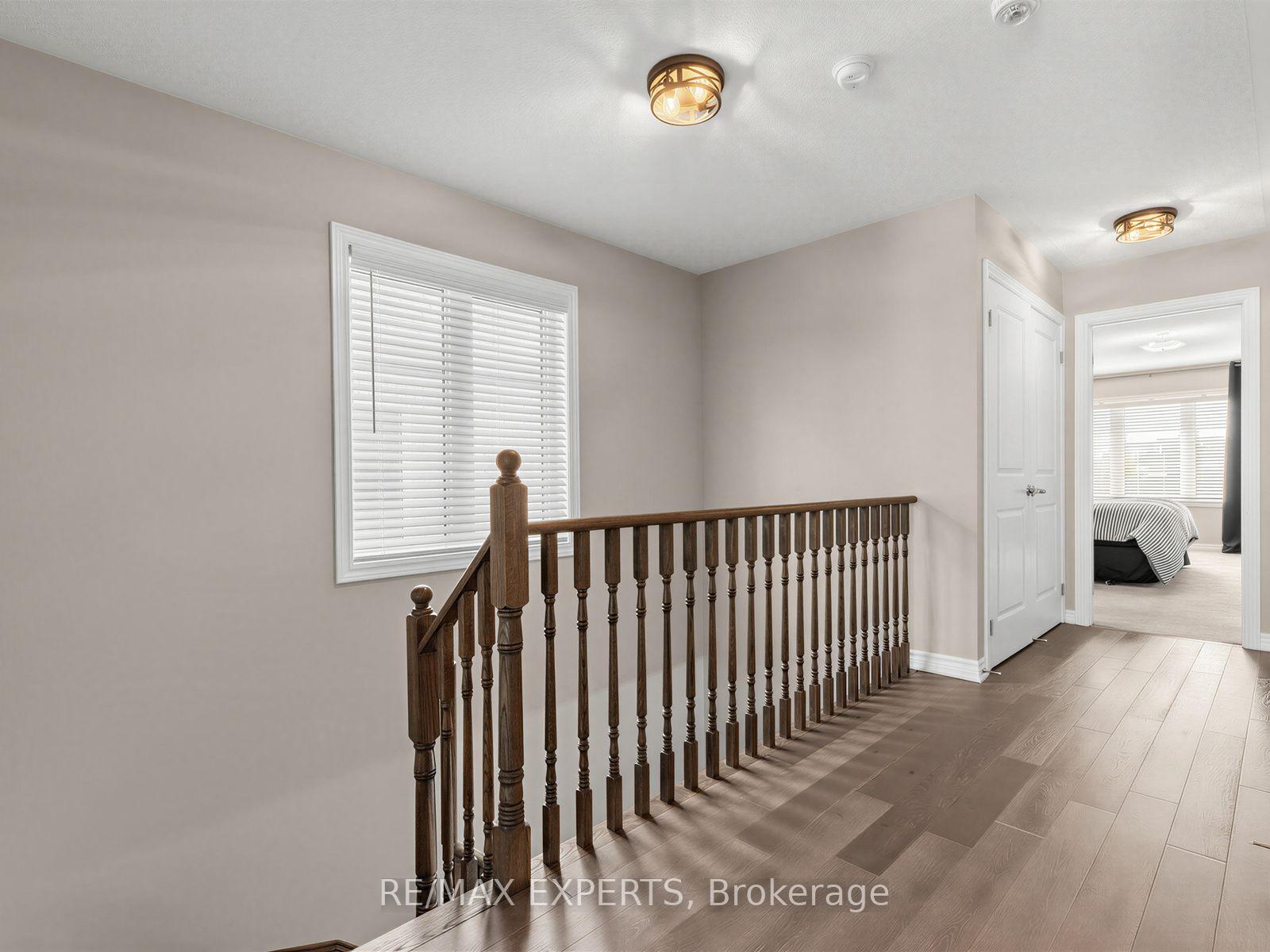 Photo 16 of 52 Vedette Way, Vaughan, Vellore Village — HOMEH