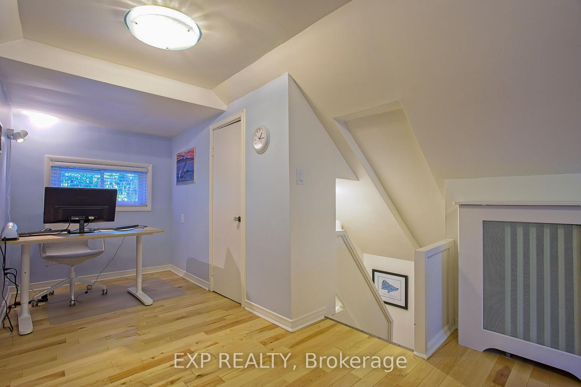 Photo 24 of 32 Dalewood Crescent, Hamilton, Westdale — HOMEH