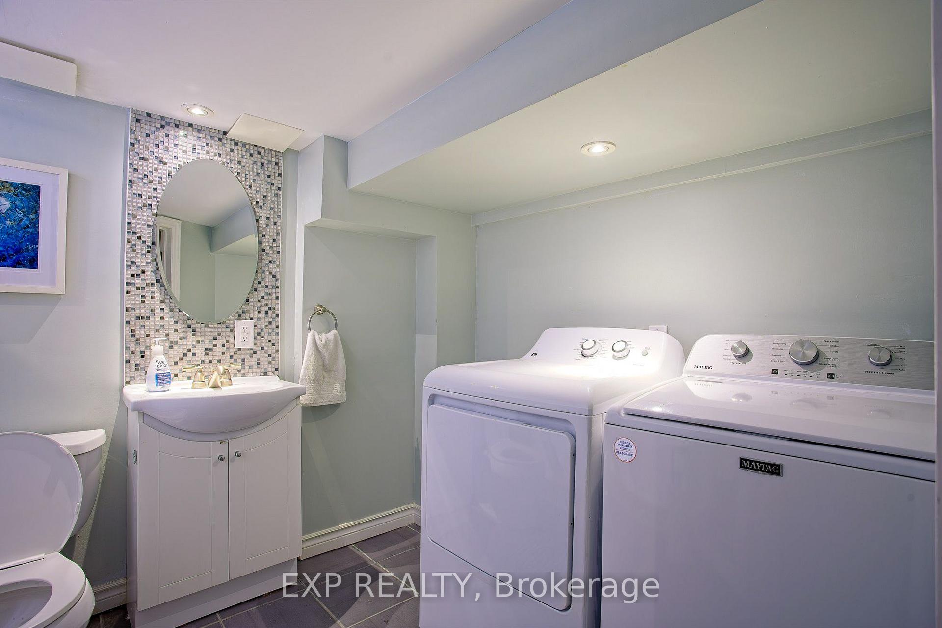 Photo 25 of 32 Dalewood Crescent, Hamilton, Westdale — HOMEH