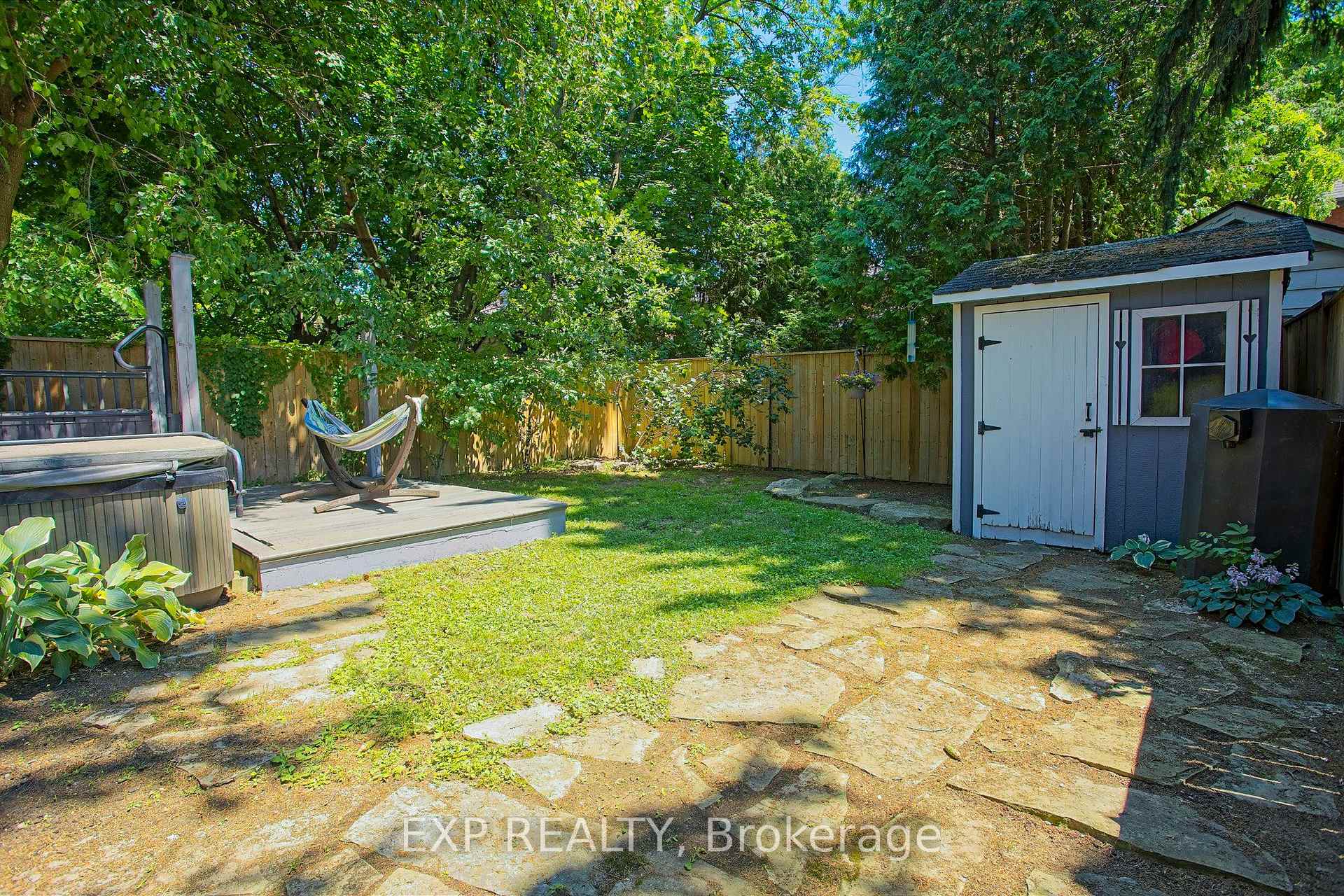 Photo 34 of 32 Dalewood Crescent, Hamilton, Westdale — HOMEH