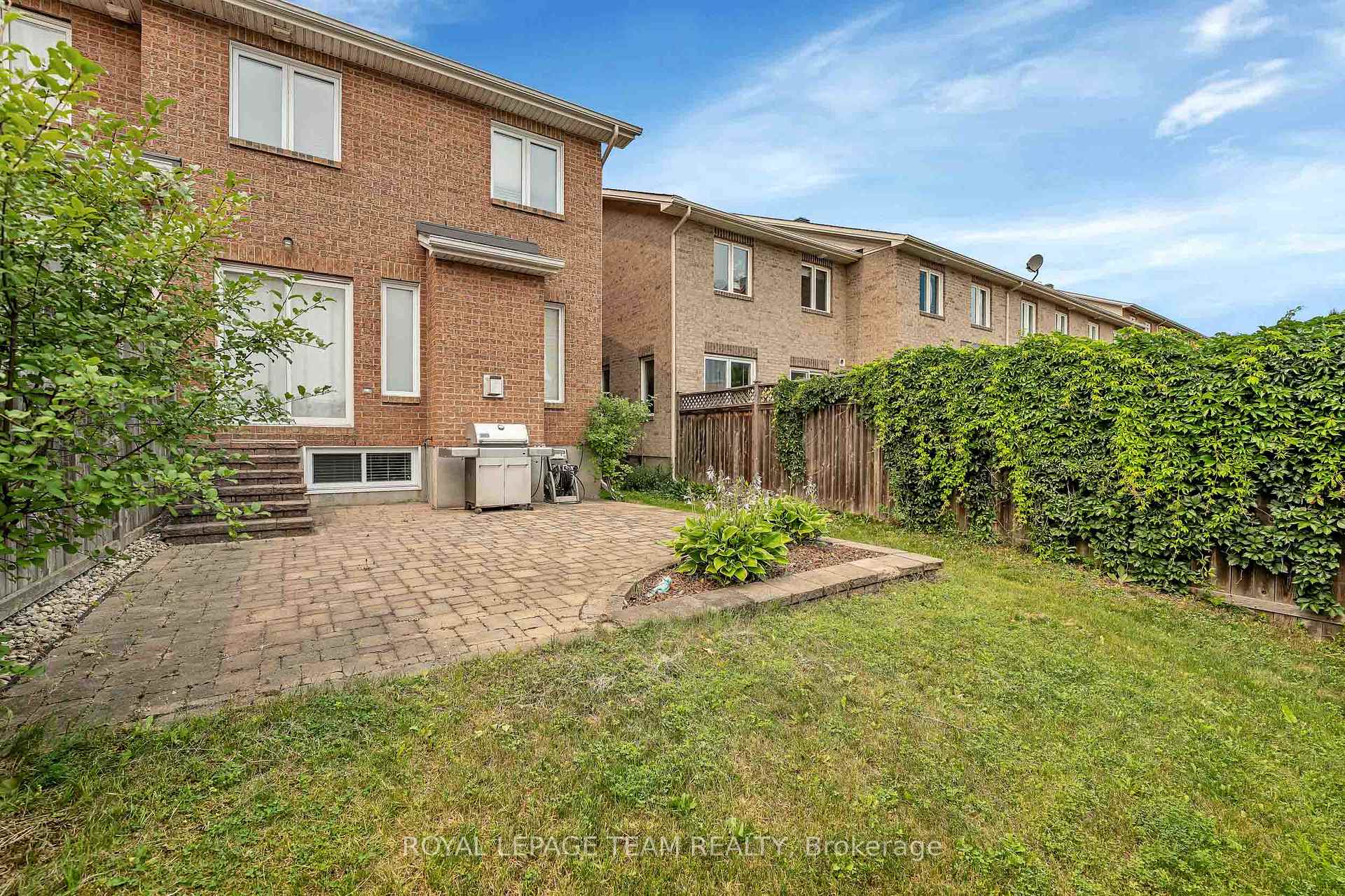 Photo 35 of 323 Freedom Private, Ottawa, Riverview Park — HOMEH