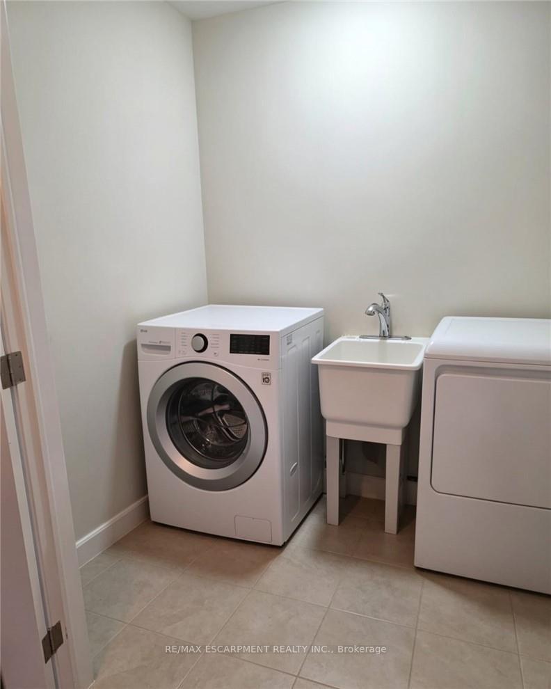 Photo 13 of Unit 9, 6 Chestnut Drive, Grimsby, Grimsby Beach — HOMEH