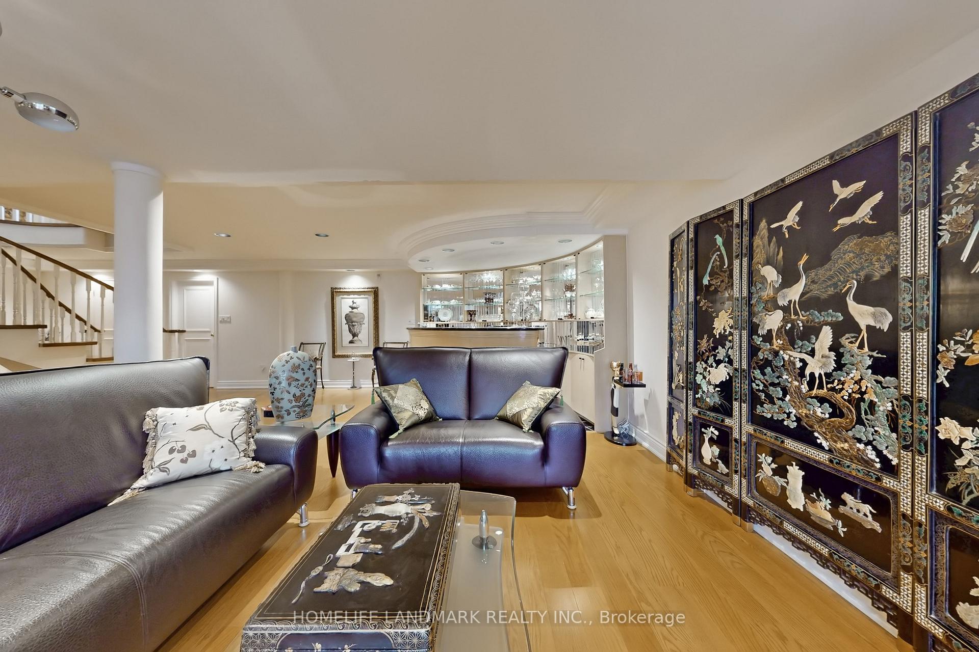 Photo 27 of 8 Prescott Court, Markham, Bayview Glen — HOMEH