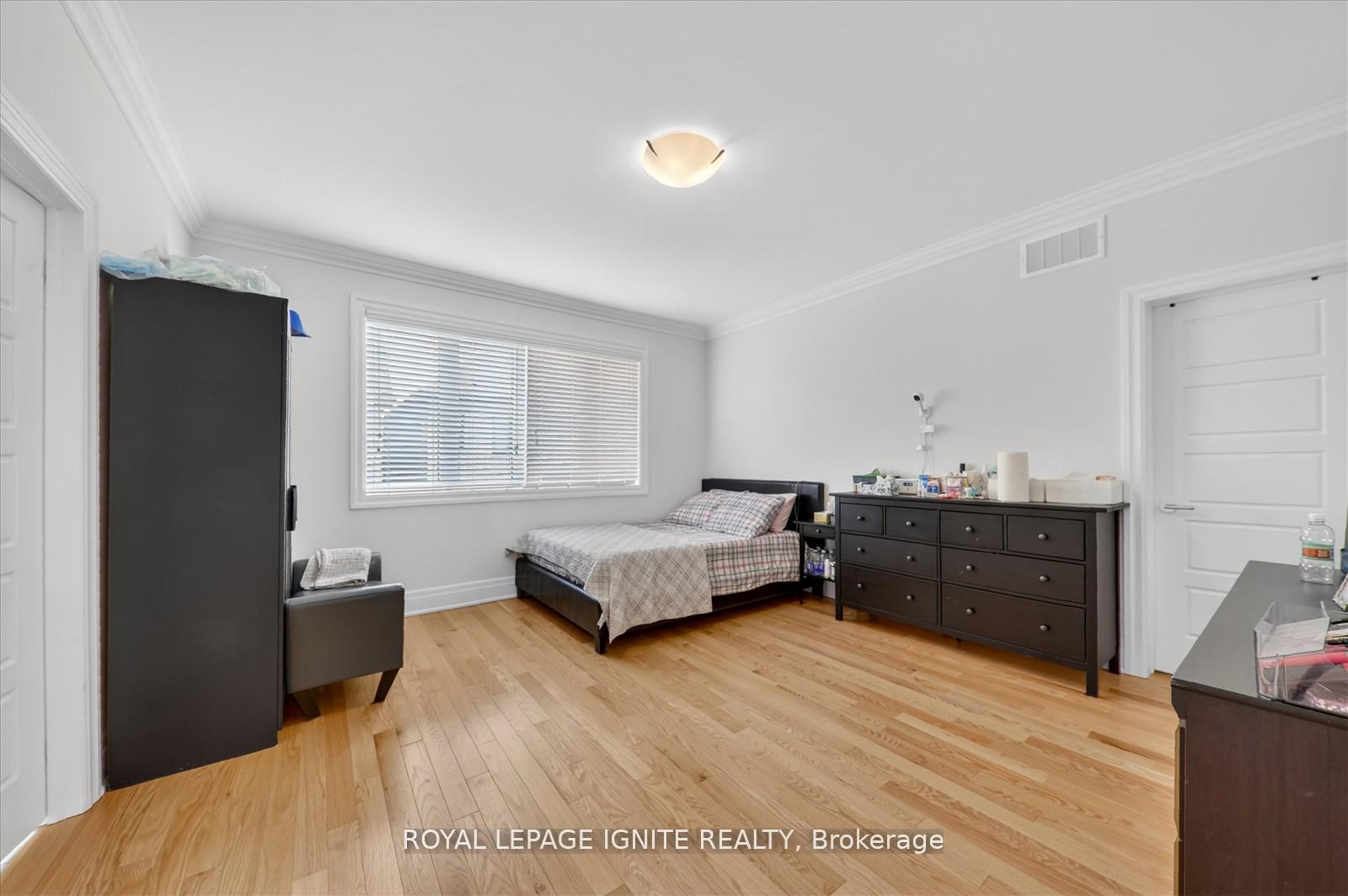 Photo 19 of 12 Nigh Drive, Markham, Middlefield — HOMEH