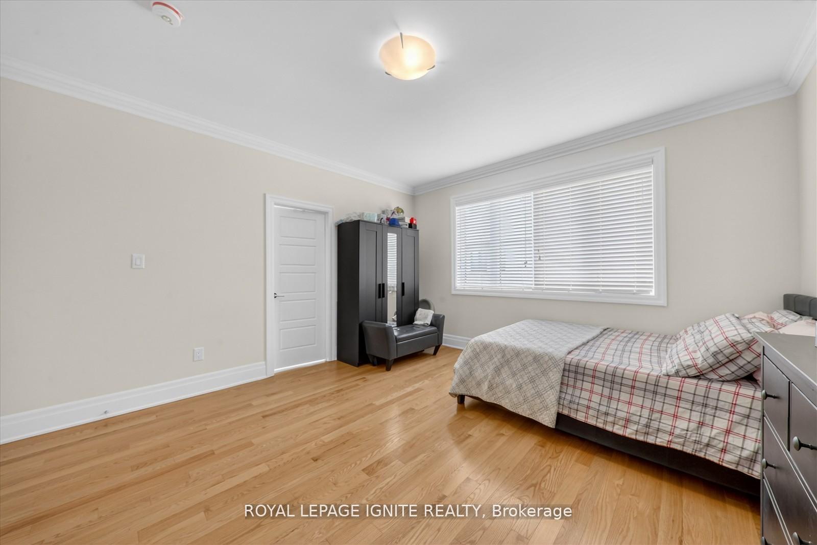 Photo 20 of 12 Nigh Drive, Markham, Middlefield — HOMEH