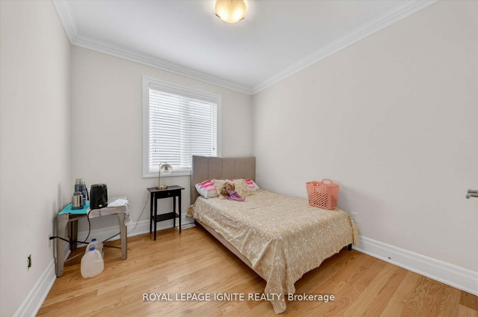 Photo 22 of 12 Nigh Drive, Markham, Middlefield — HOMEH