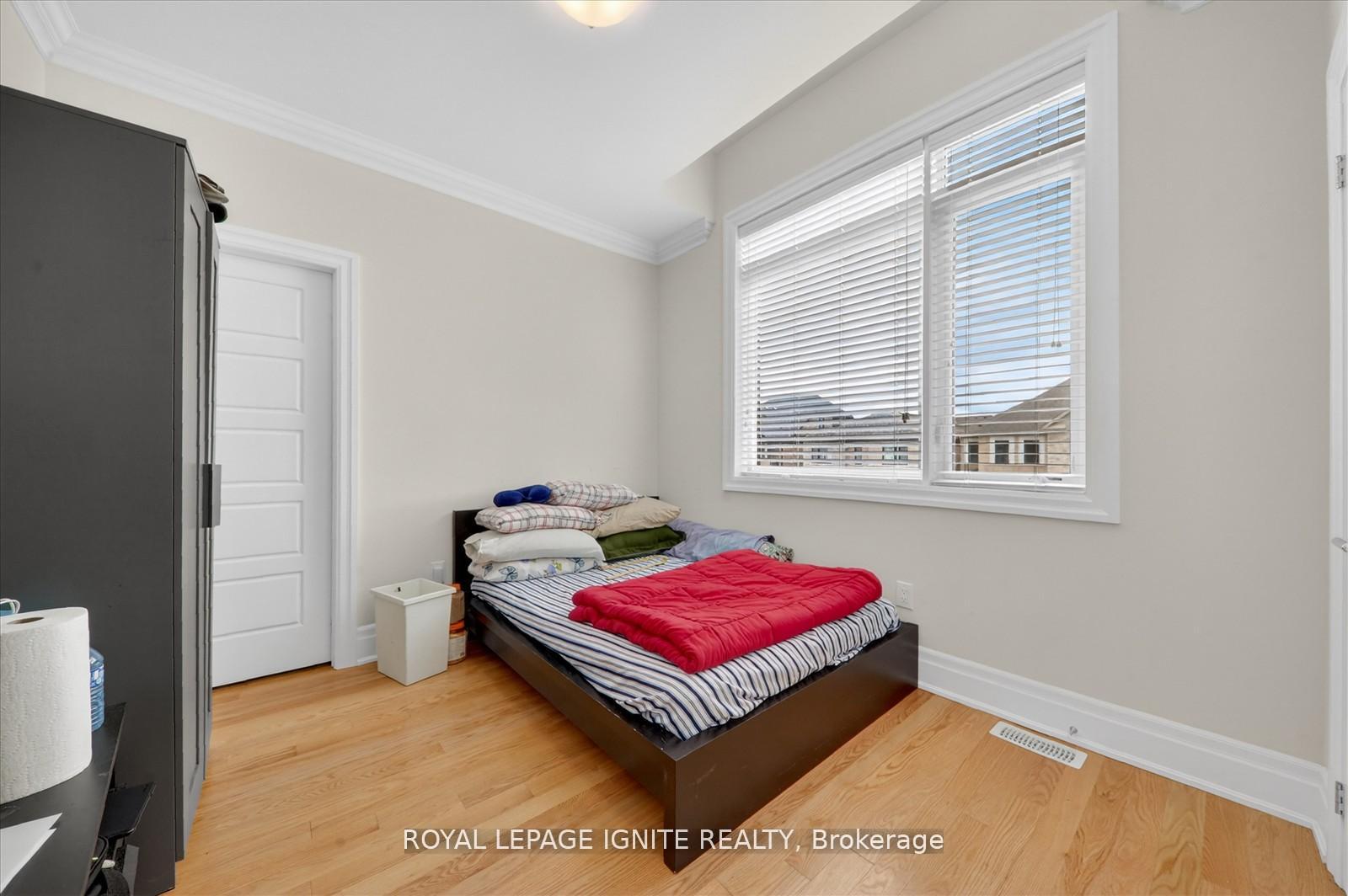 Photo 31 of 12 Nigh Drive, Markham, Middlefield — HOMEH