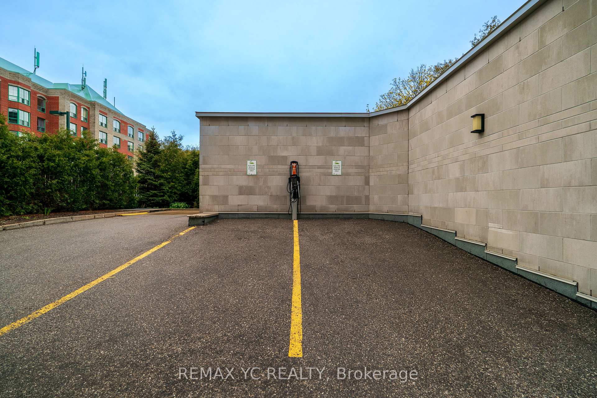 Photo 37 of Unit 102, 7768 Kennedy Road, Markham, Milliken Mills West — HOMEH